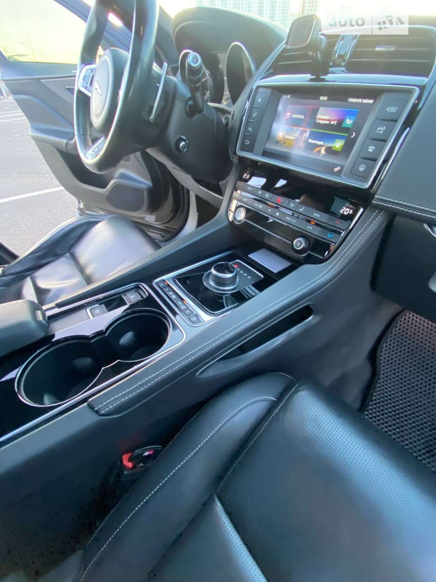 Jaguar F-Pace 2016 VIN SADCM2BV0HA078651 фото оголошення 10 з 67