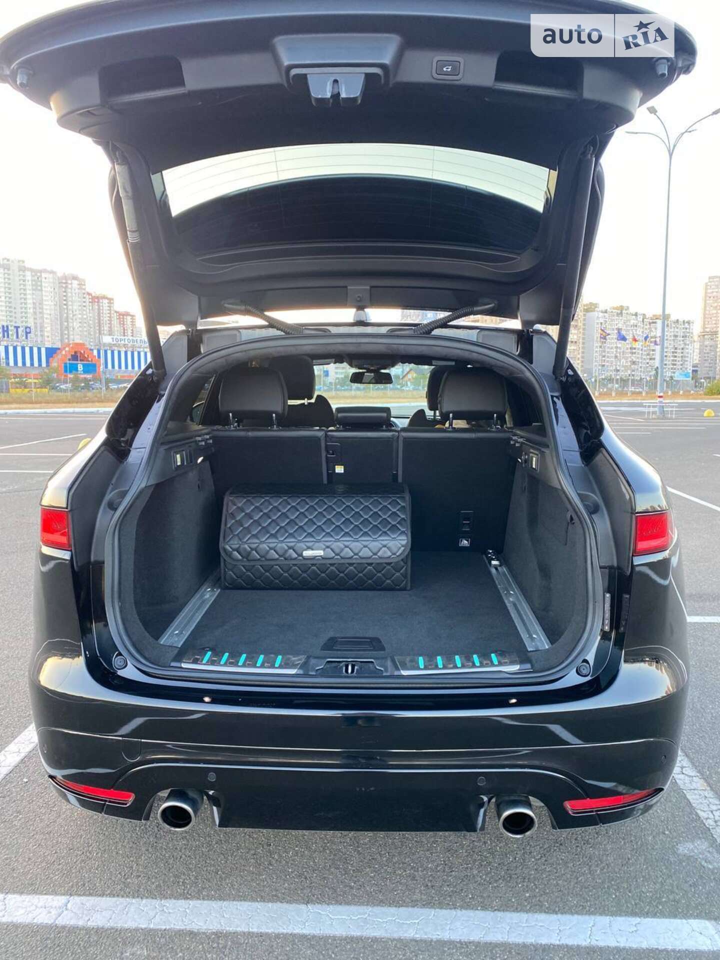 Jaguar F-Pace 2016 VIN SADCM2BV0HA078651 фото оголошення 20 з 67