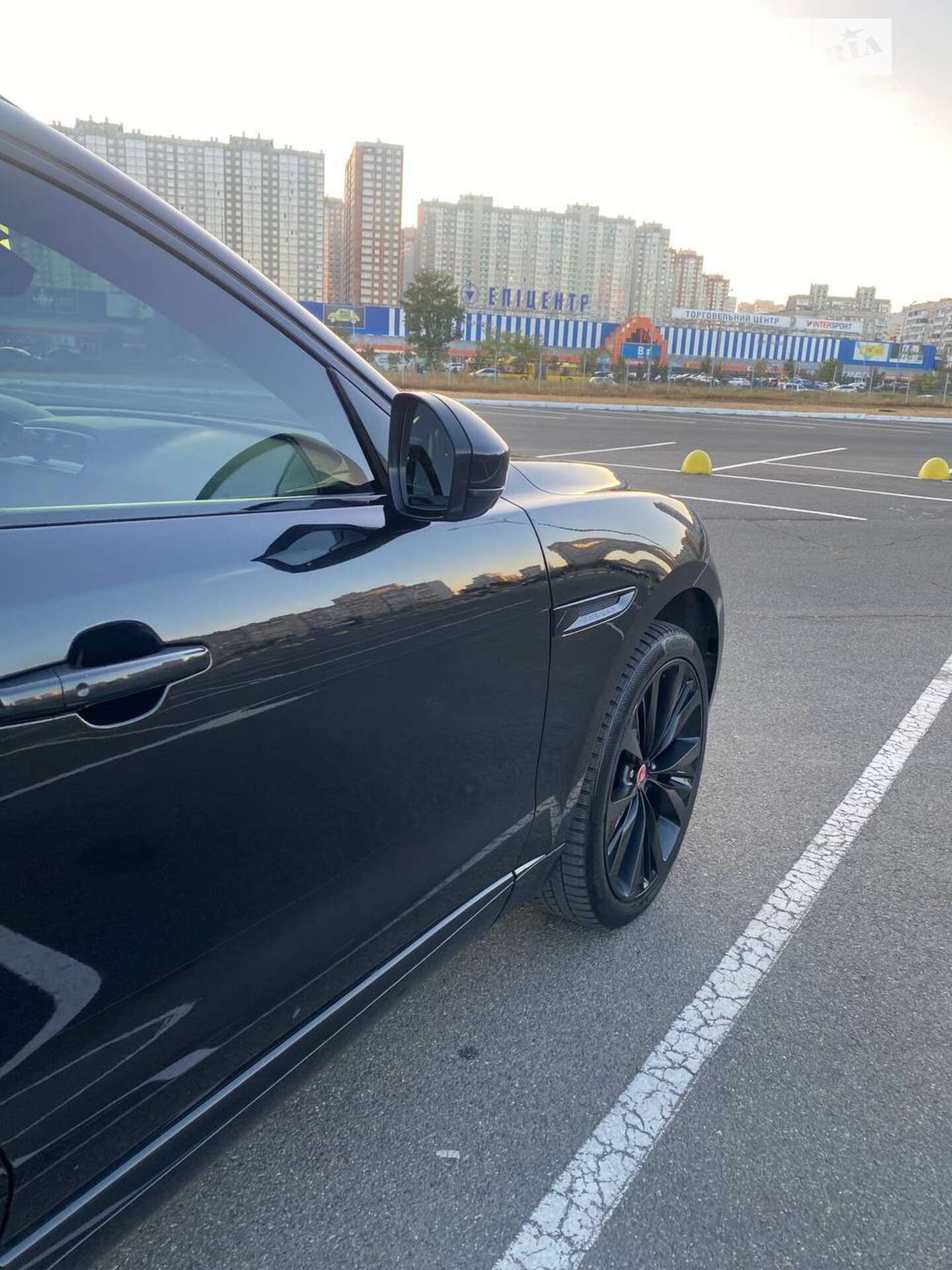 Jaguar F-Pace 2016 VIN SADCM2BV0HA078651 фото оголошення 45 з 67