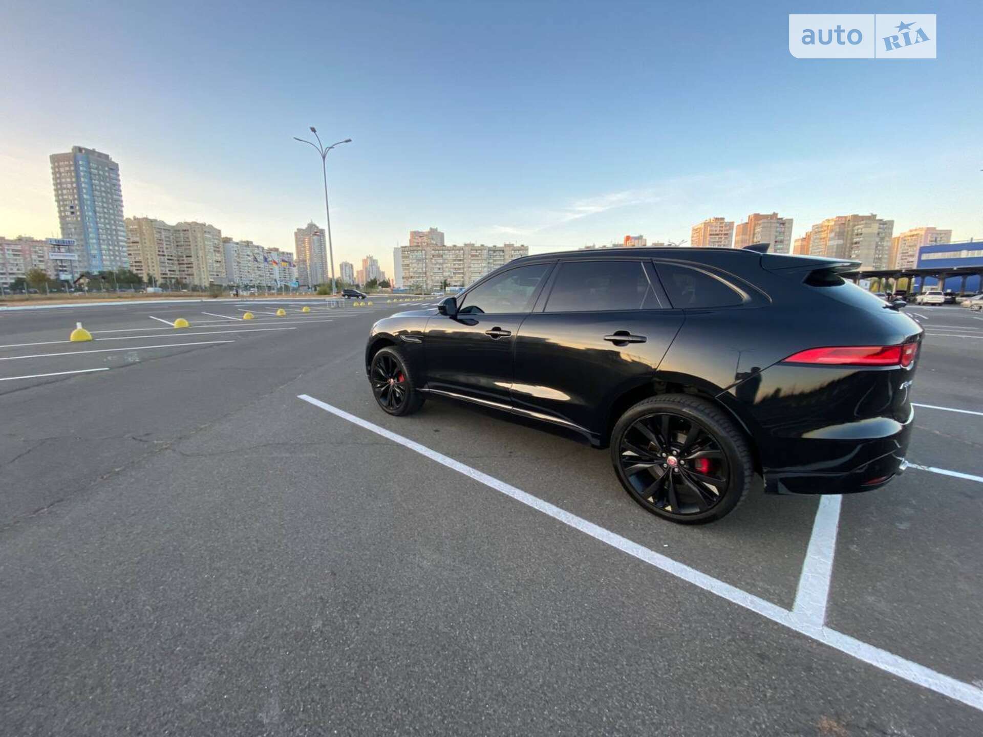 Jaguar F-Pace 2016 VIN SADCM2BV0HA078651 фото оголошення 48 з 67