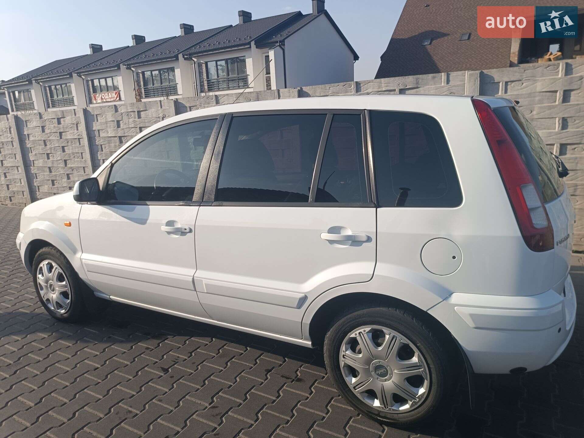 Ford Fusion 2011 VIN WF0UXXGAJUBS33392 фото оголошення 7 з 9