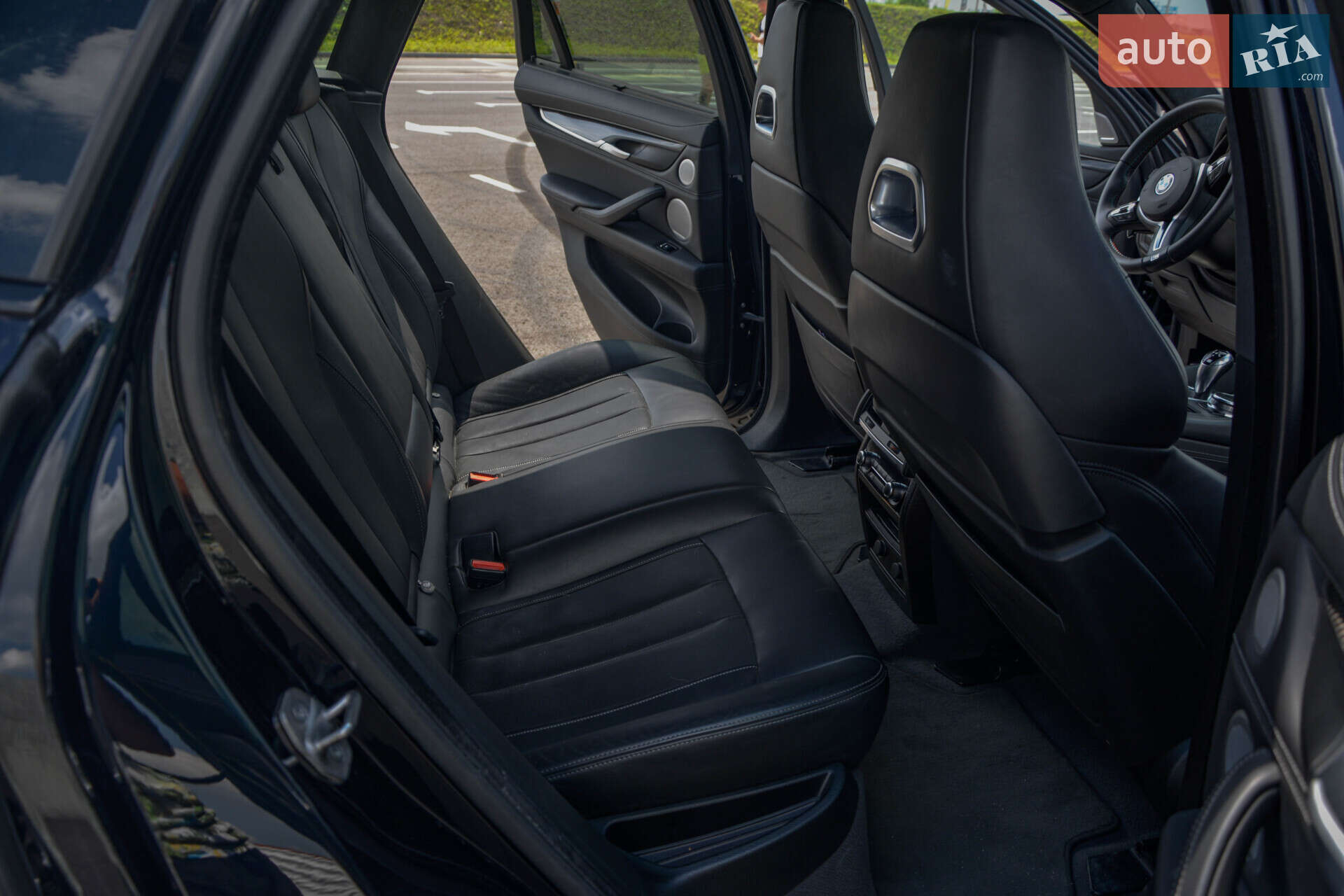 BMW X6 M 2016 VIN 5YMKW8C58H0U71698 фото оголошення 5 з 9