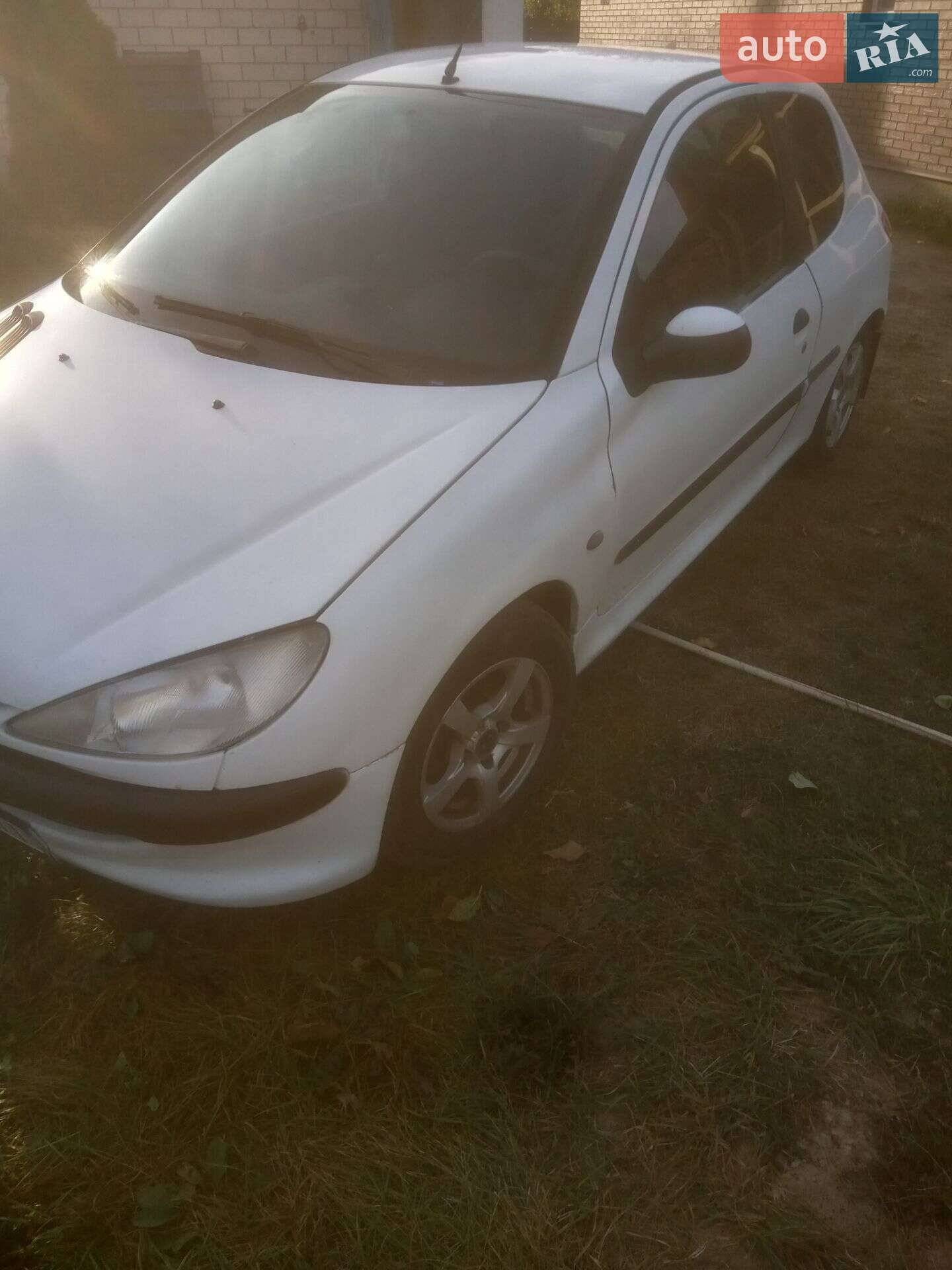 Peugeot 206 2002 VIN VF32SWJYU42856784 фото оголошення 7 з 10