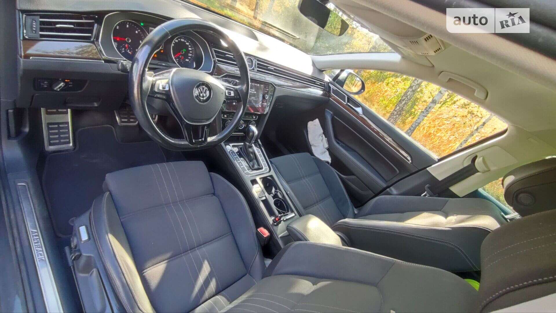 Volkswagen Passat Alltrack 2017 VIN WVWZZZ3CZJE000298 фото оголошення 11 з 25