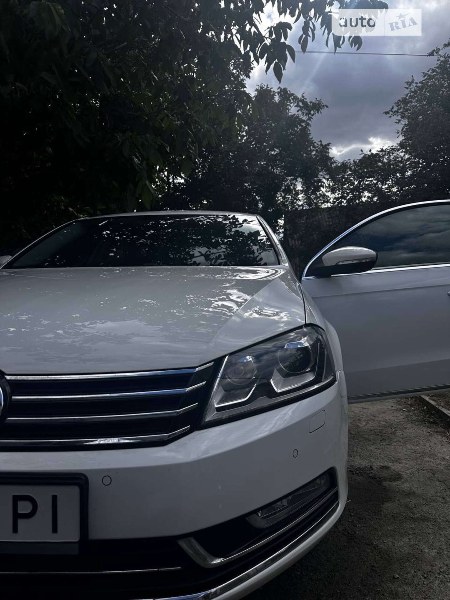 Volkswagen Passat 2013 VIN WVWZZZ3CZDP030695 фото оголошення 4 з 14