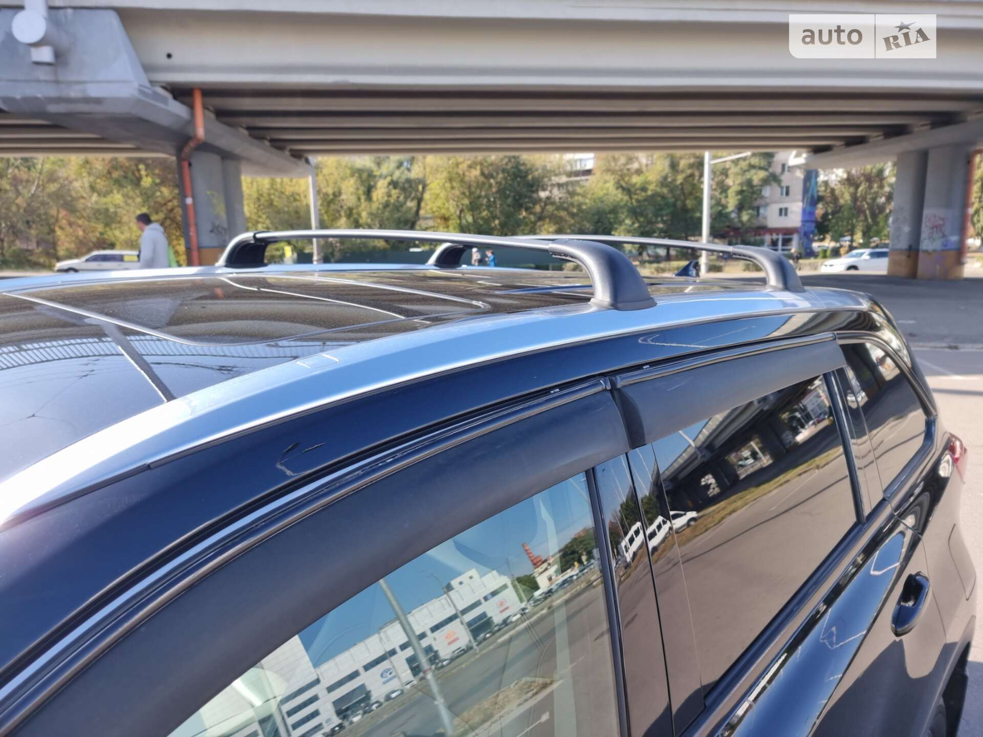 Toyota Highlander 2017 VIN 5TDJZRFH1HS516386 фото оголошення 3 з 20