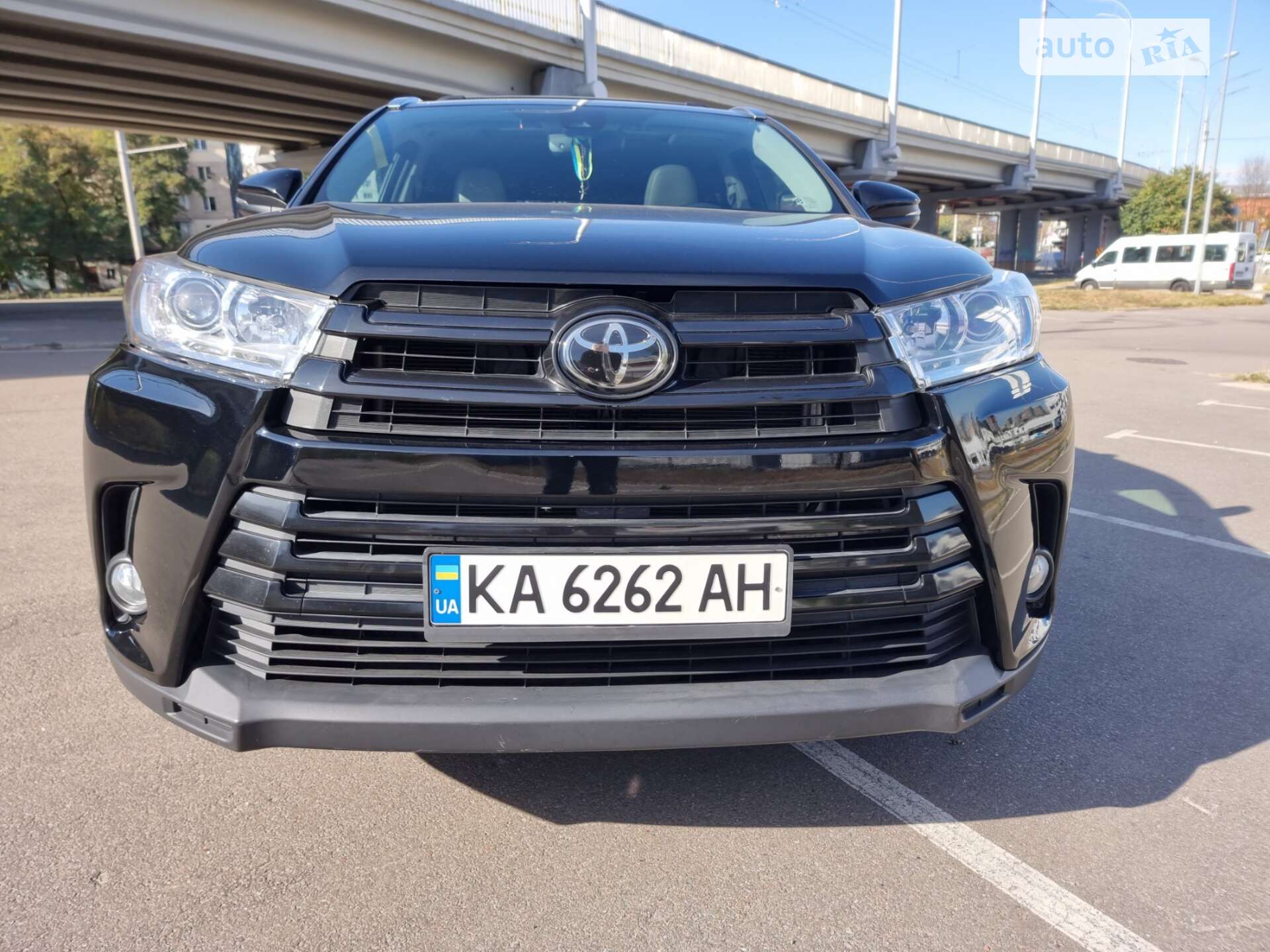 Toyota Highlander 2017 VIN 5TDJZRFH1HS516386 фото оголошення 14 з 20