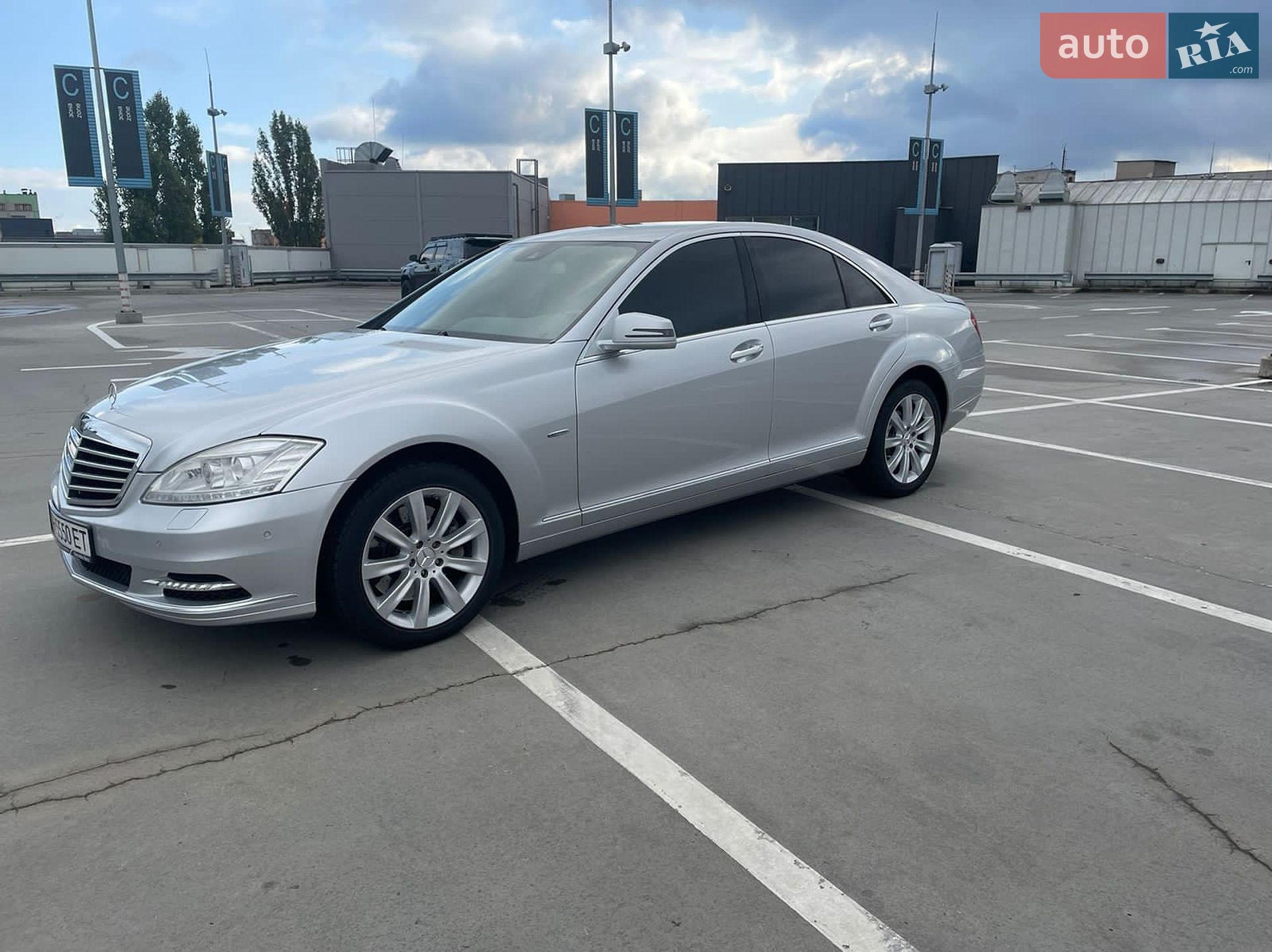 Mercedes-Benz S-Class 2010 VIN WDD2210801A360950 фото оголошення 4 з 25