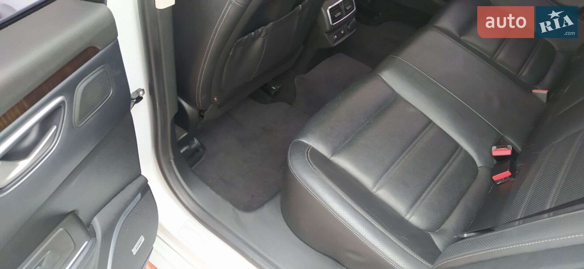 Renault Samsung SM6 2016 VIN KNMA4C2BMGP011701 фото оголошення 4 з 43