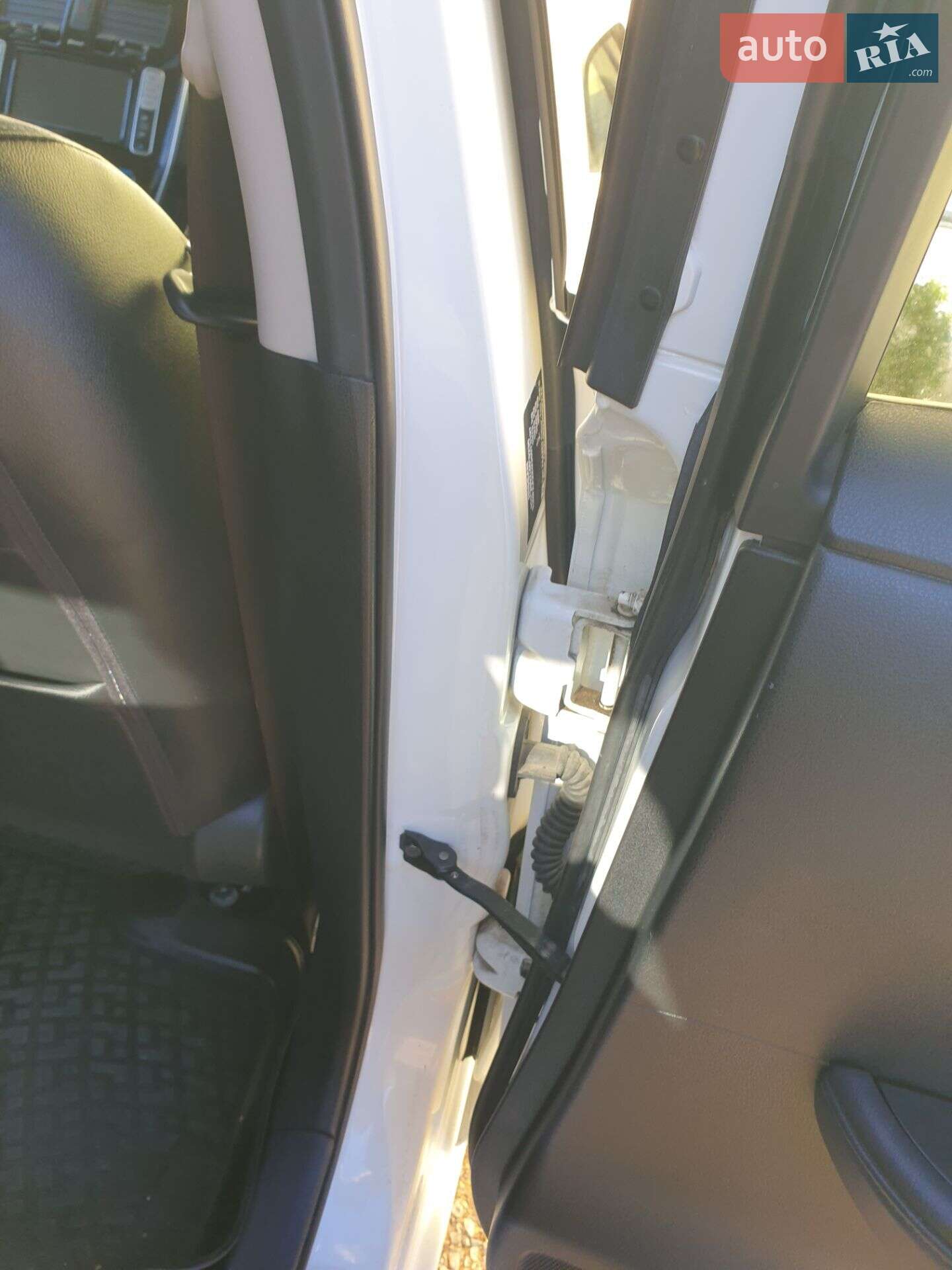 Nissan Leaf 2017 VIN SJNFAAZE0U6073197 фото оголошення 41 з 67