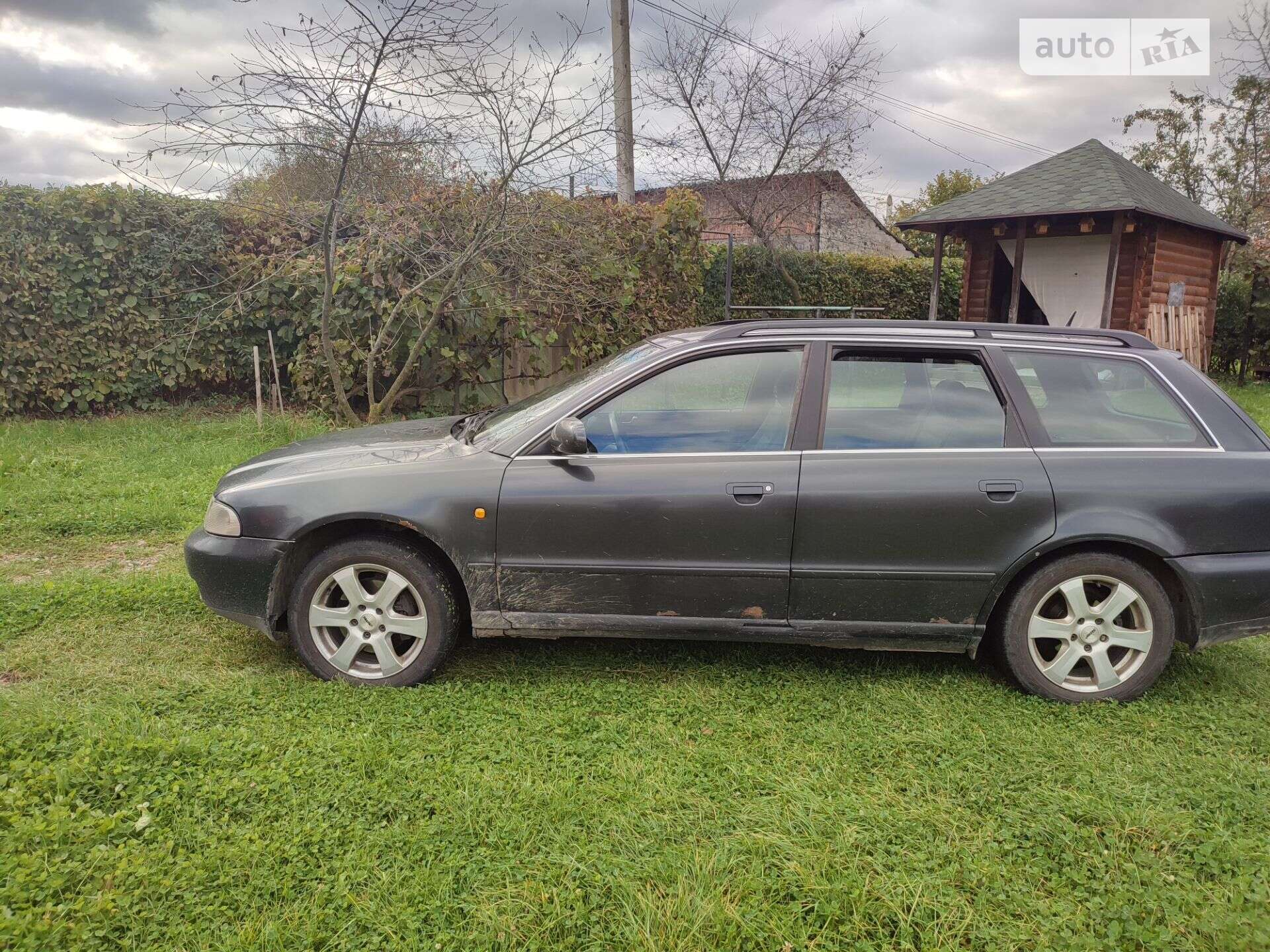 Audi A4 1998 VIN WAUZZZ8DZWA238191 фото оголошення 2 з 5