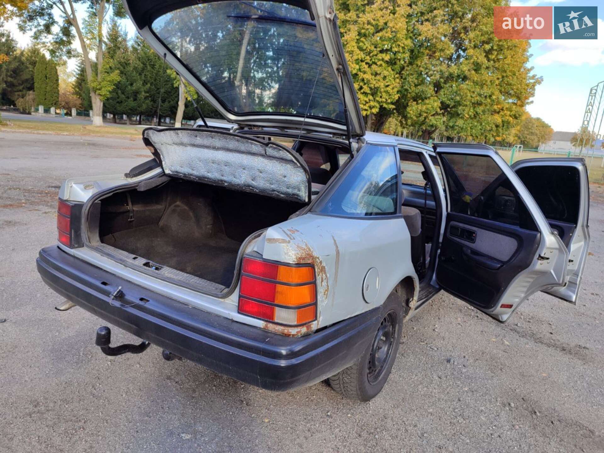 Ford Scorpio 1989 VIN WF0AXXGAGAKM44502 фото оголошення 9 з 40
