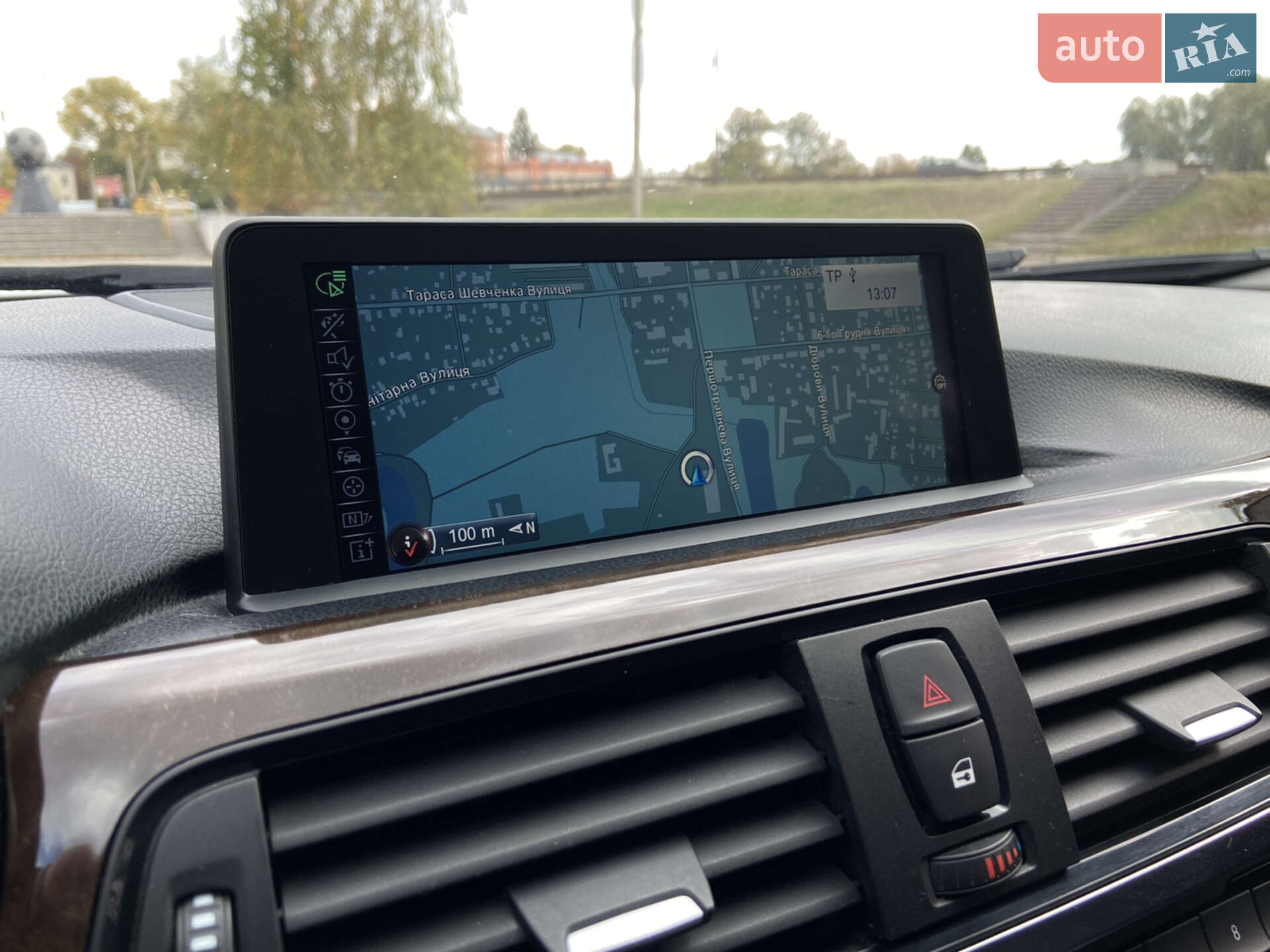 BMW 3 Series 2015 VIN WBA3B1G54FNT06285 фото оголошення 11 з 16