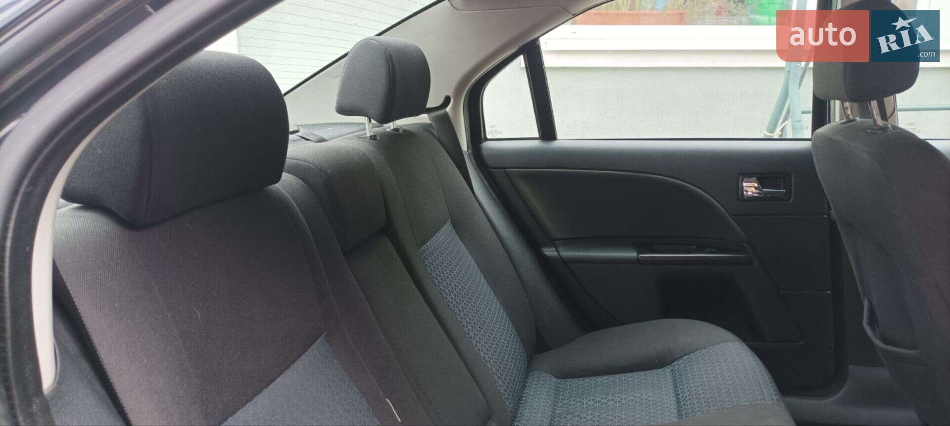Ford Mondeo 2006 VIN WF04XXGBB46T85334 фото оголошення 13 з 15