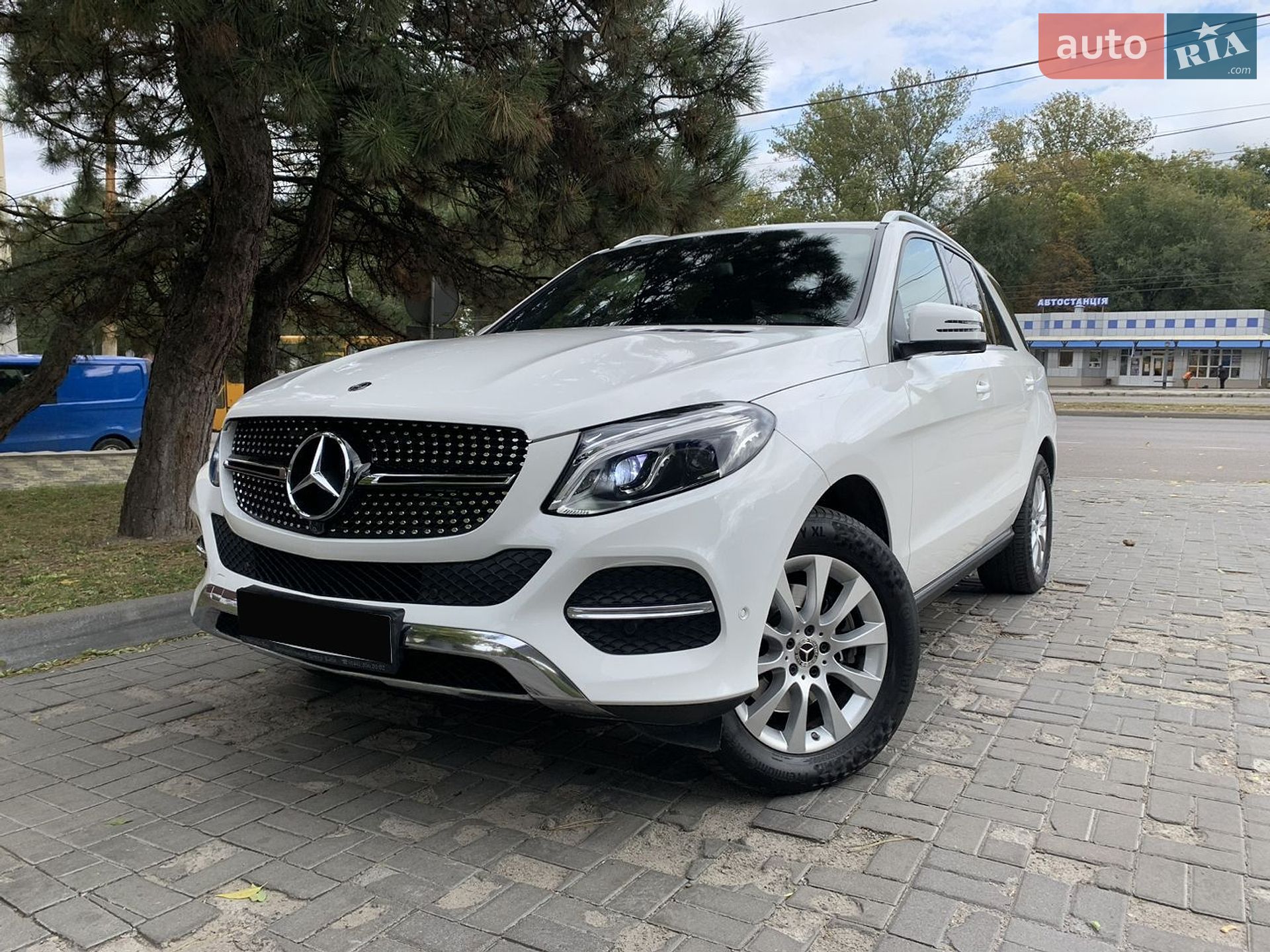 Mercedes-Benz GLE-Class 2018 VIN WDC1660041B216549 фото оголошення 17 з 43