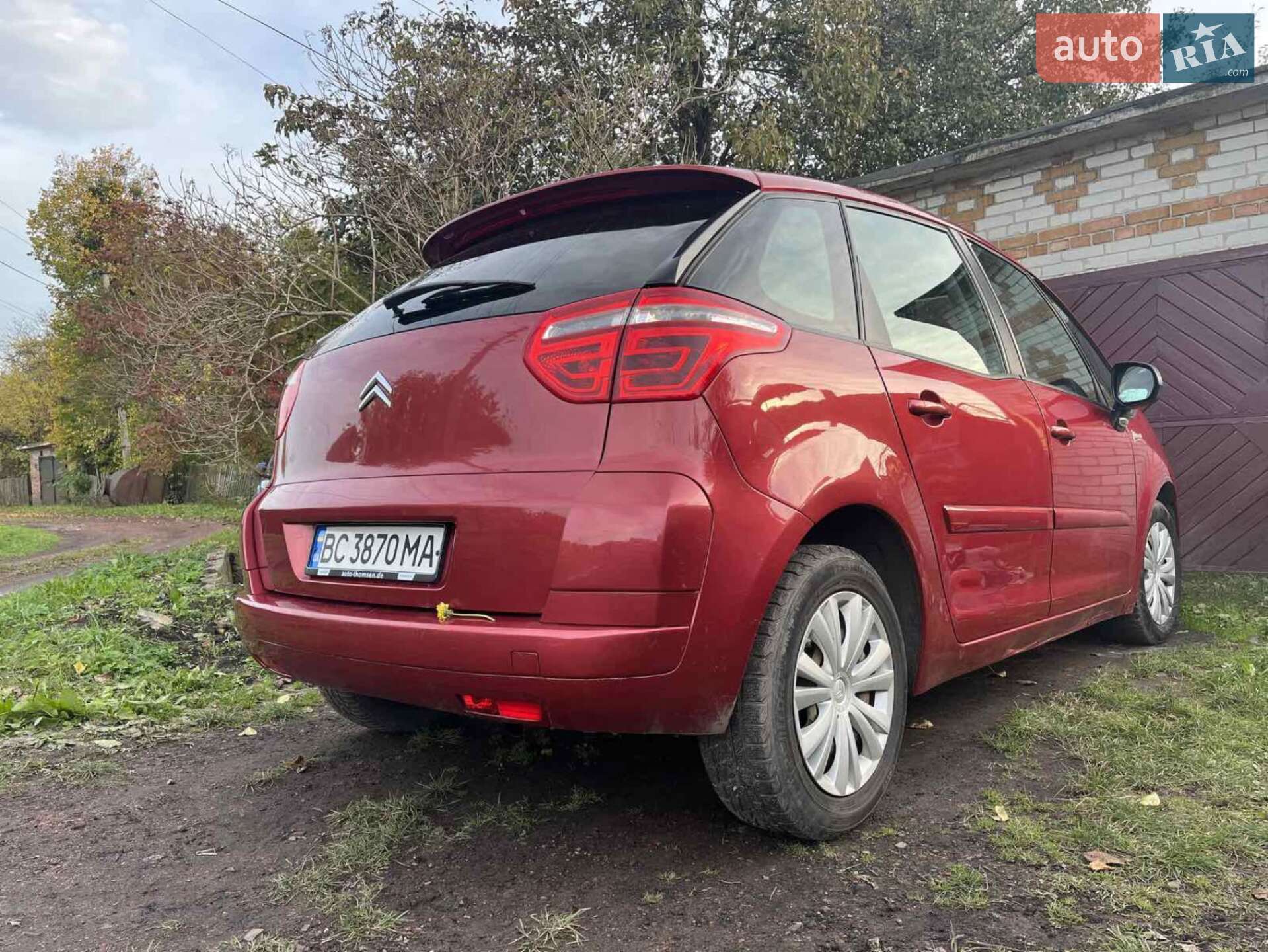 Citroen C4 Picasso 2010 VIN VF7UD9HZCAJ607600 фото оголошення 2 з 33