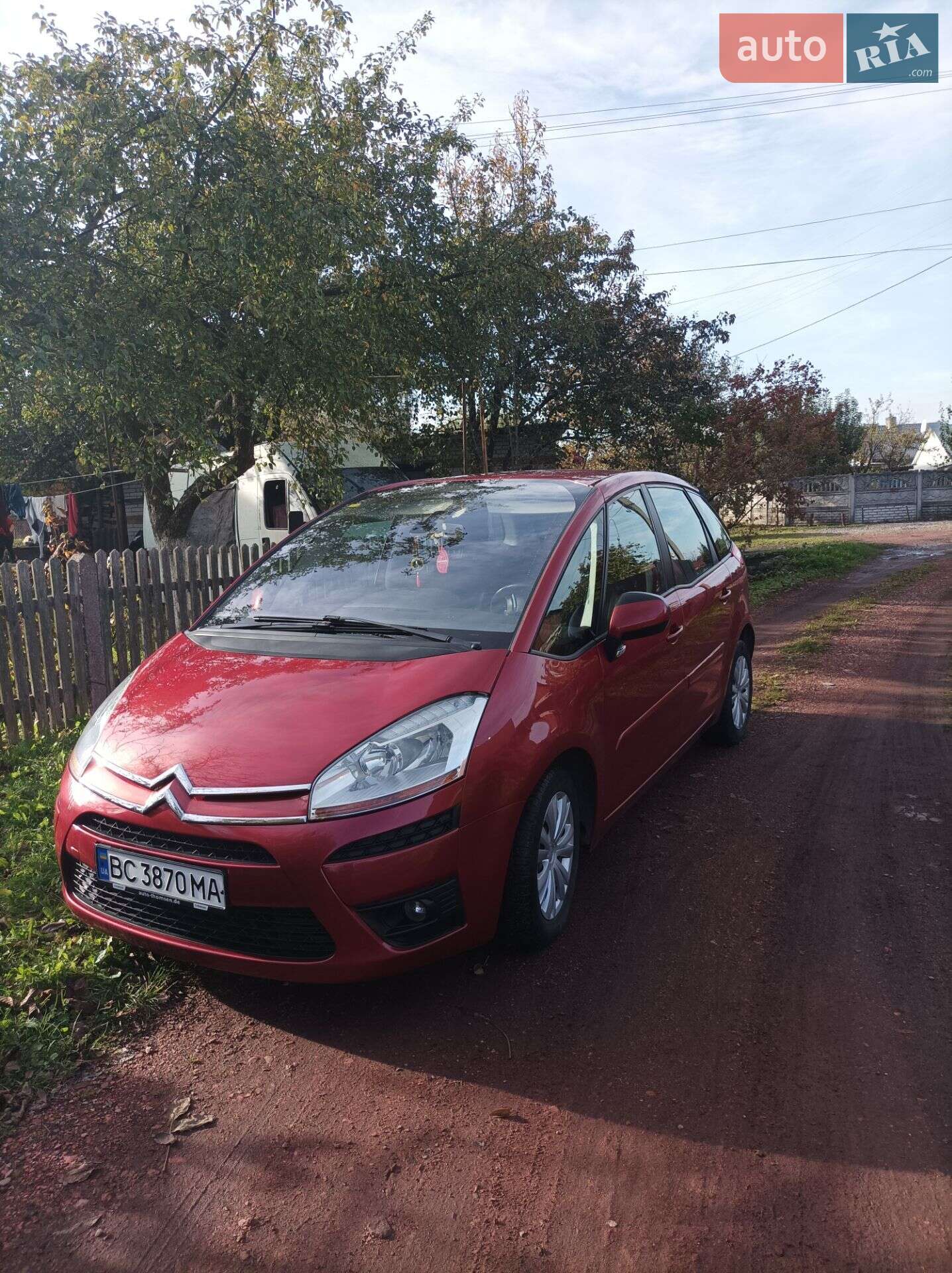 Citroen C4 Picasso 2010 VIN VF7UD9HZCAJ607600 фото оголошення 10 з 33