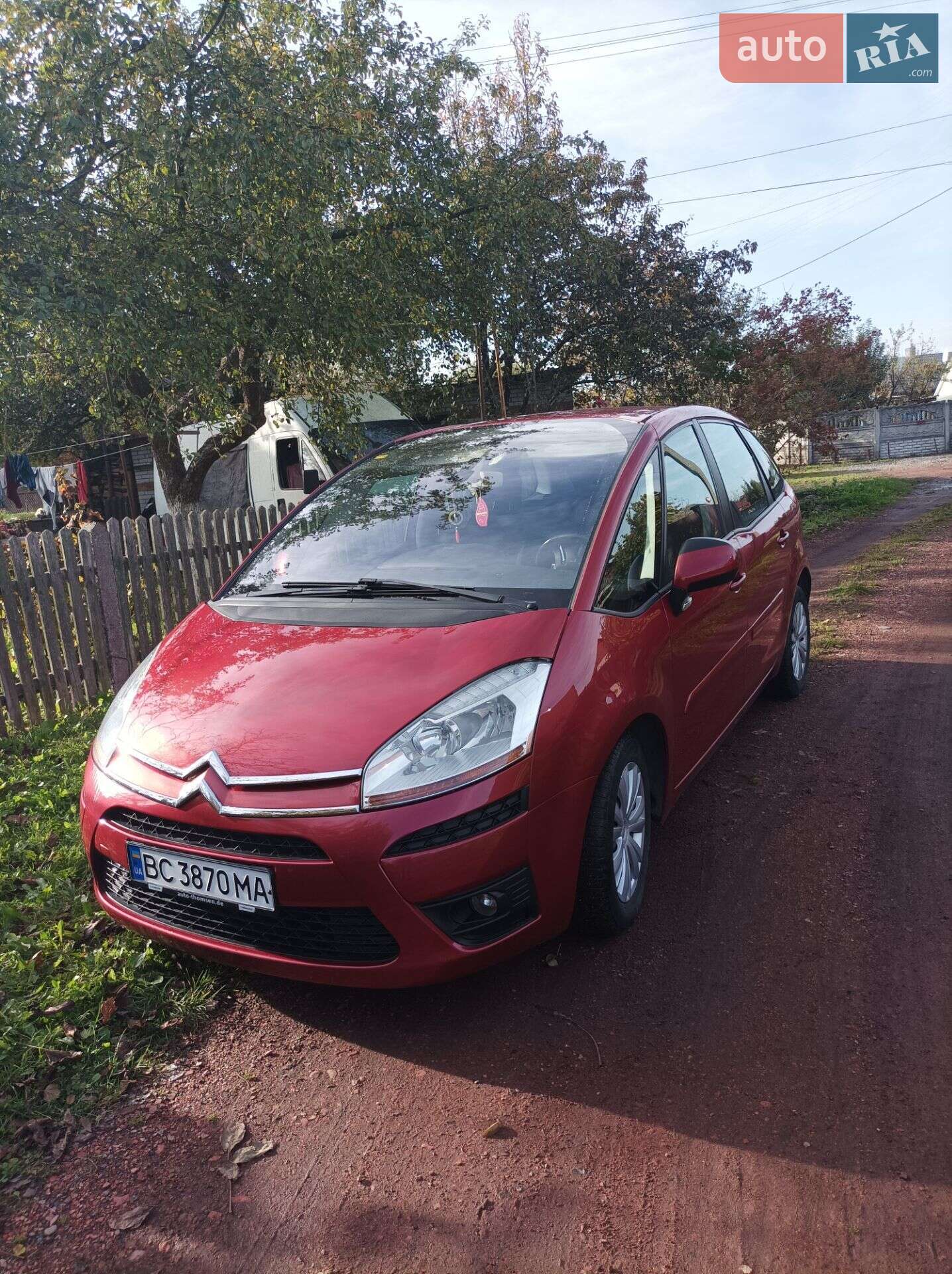 Citroen C4 Picasso 2010 VIN VF7UD9HZCAJ607600 фото оголошення 11 з 33