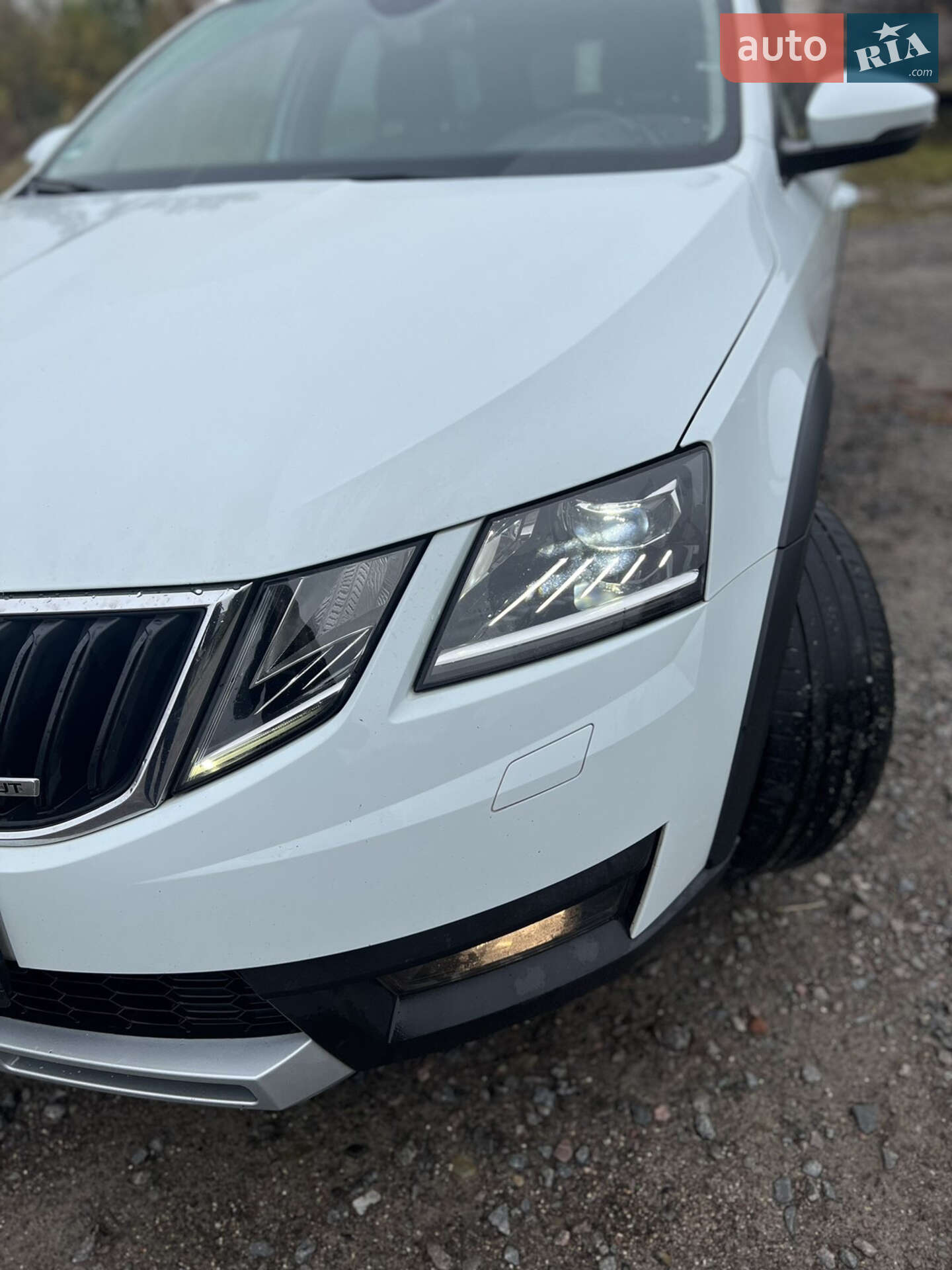 Skoda Octavia Scout 2019 VIN TMBLJ7NE9K0178340 фото оголошення 7 з 25