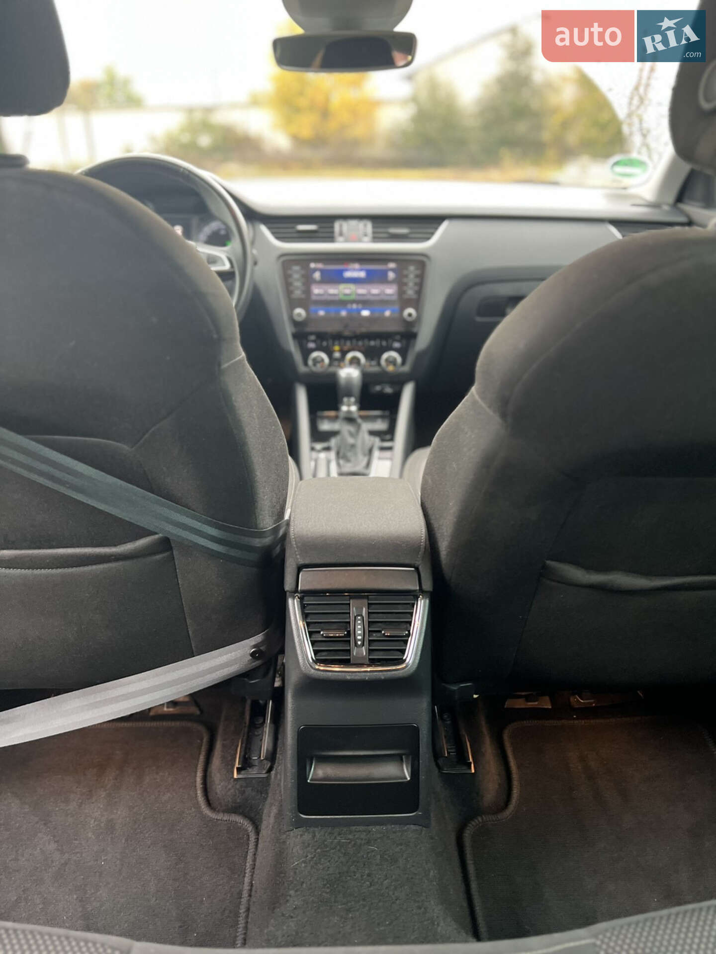 Skoda Octavia Scout 2019 VIN TMBLJ7NE9K0178340 фото оголошення 20 з 25