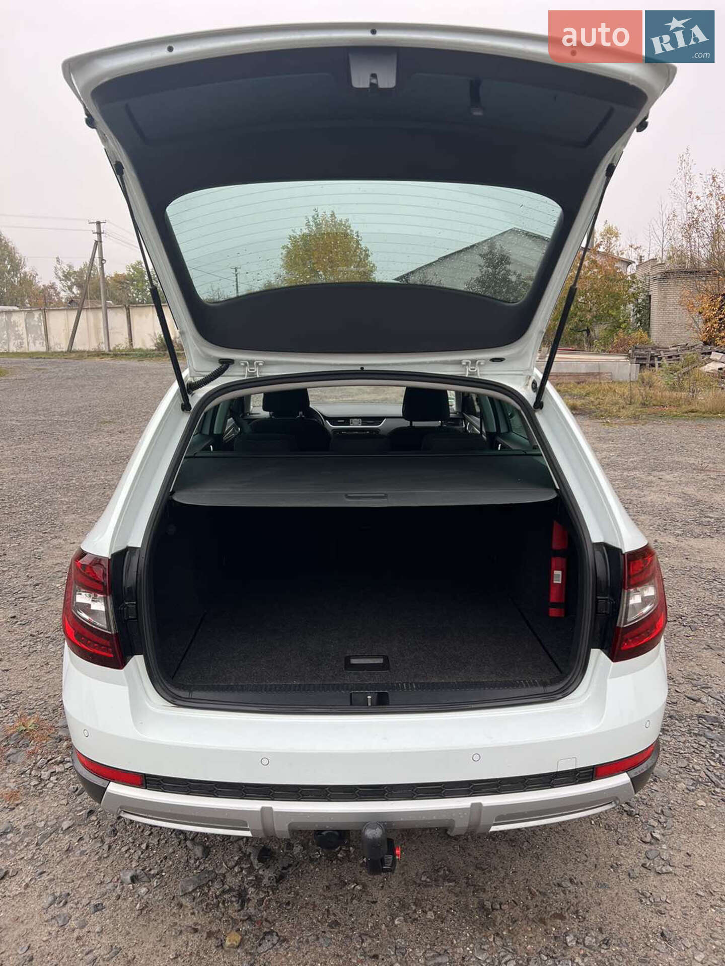 Skoda Octavia Scout 2019 VIN TMBLJ7NE9K0178340 фото оголошення 22 з 25