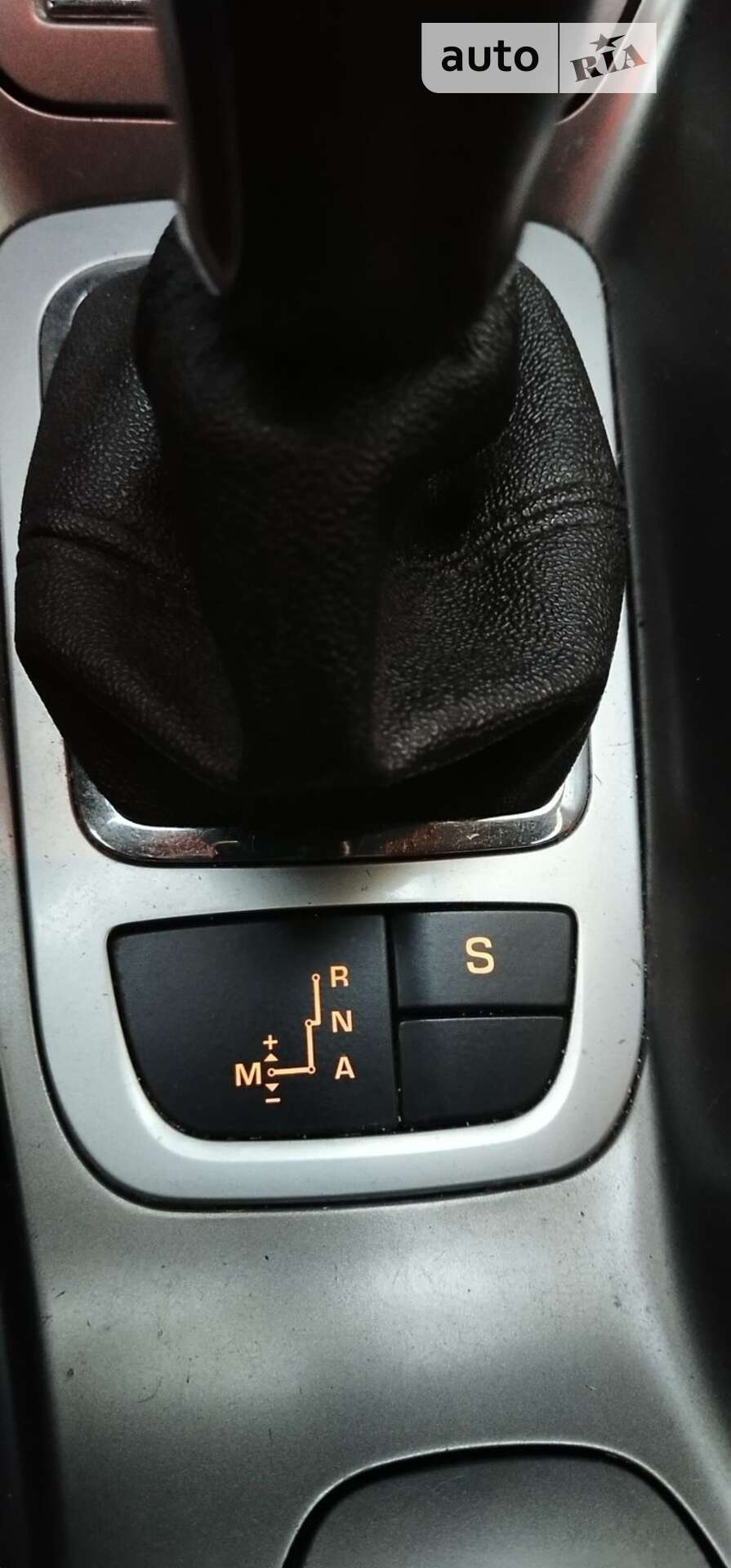 Citroen C5 2014 VIN VF7RW9HD8EL510302 фото оголошення 12 з 14