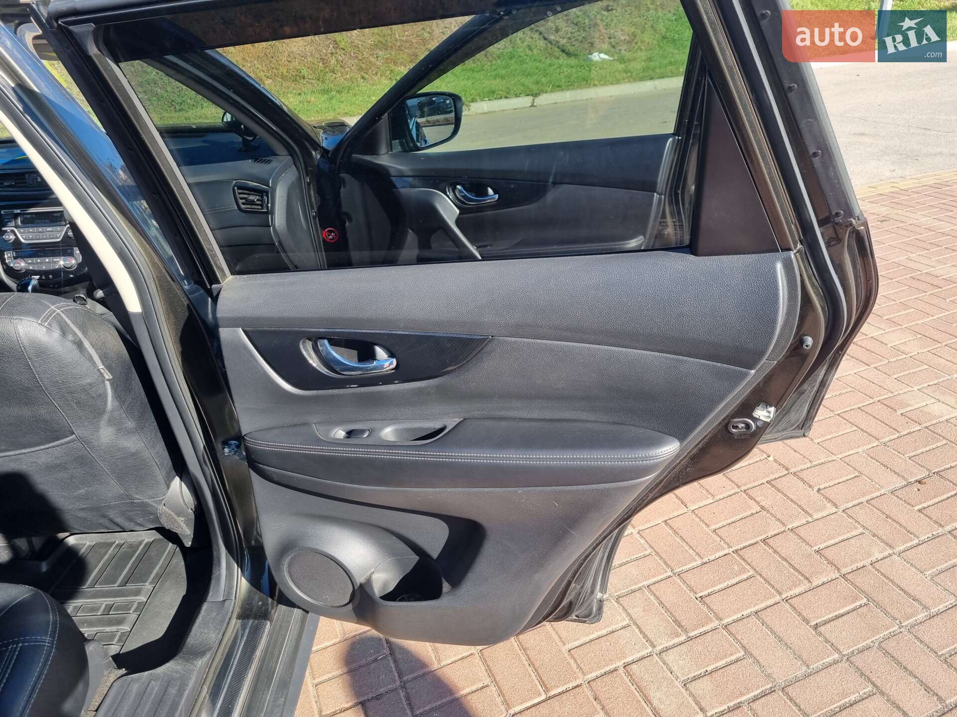 Nissan X-Trail 2018 VIN JN1TCAT32U0117761 фото оголошення 18 з 26