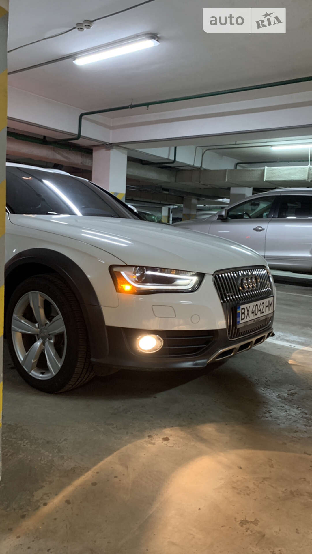 Audi A4 Allroad 2015 VIN WA1UFAFL2GA012642 фото оголошення 3 з 16