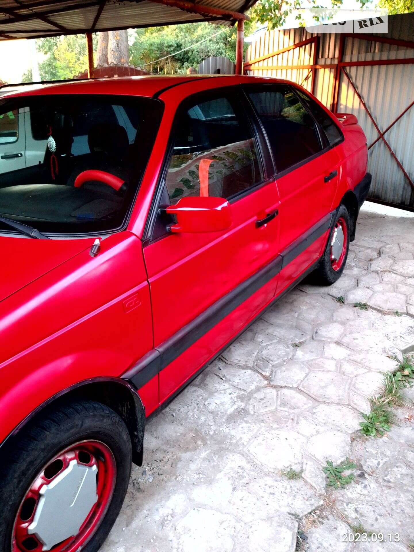 Volkswagen Passat 1990 VIN WVWZZZ31ZLB051067 фото оголошення 5 з 20
