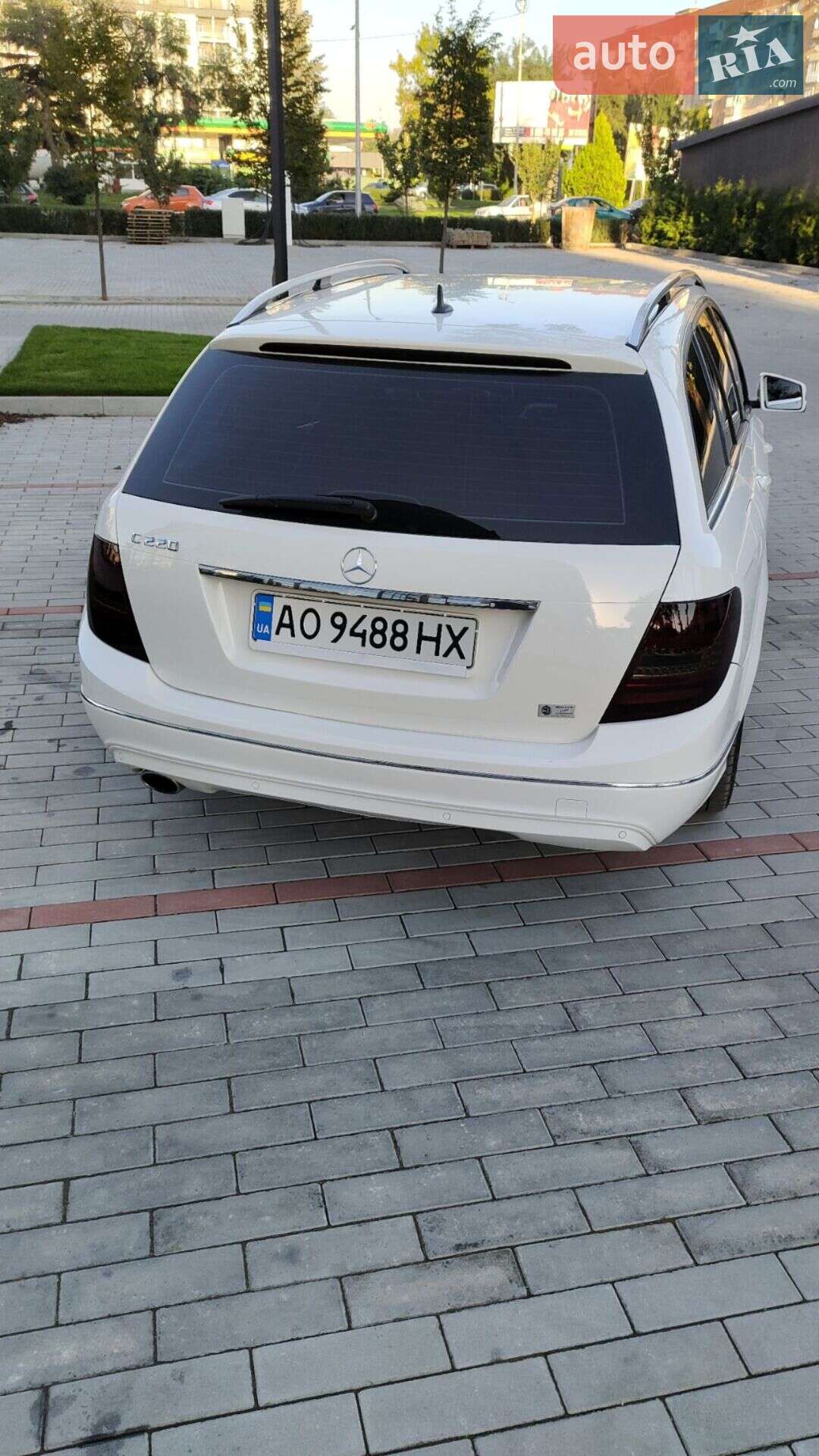 Mercedes-Benz C-Class 2013 VIN WDD2042021G270406 фото оголошення 3 з 26