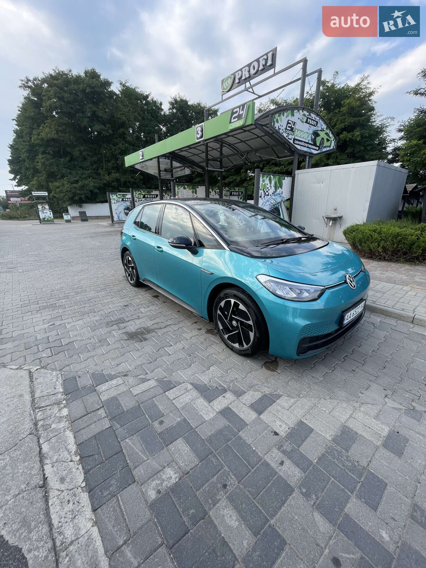 Volkswagen ID.3 2022 VIN LSVFA6E90N2018315 фото оголошення 2 з 15