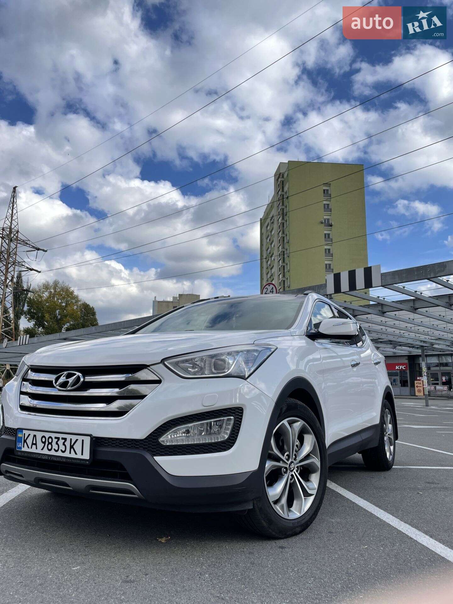Hyundai Santa FE 2013 VIN KMHSU81XDDU161288 фото оголошення 4 з 45