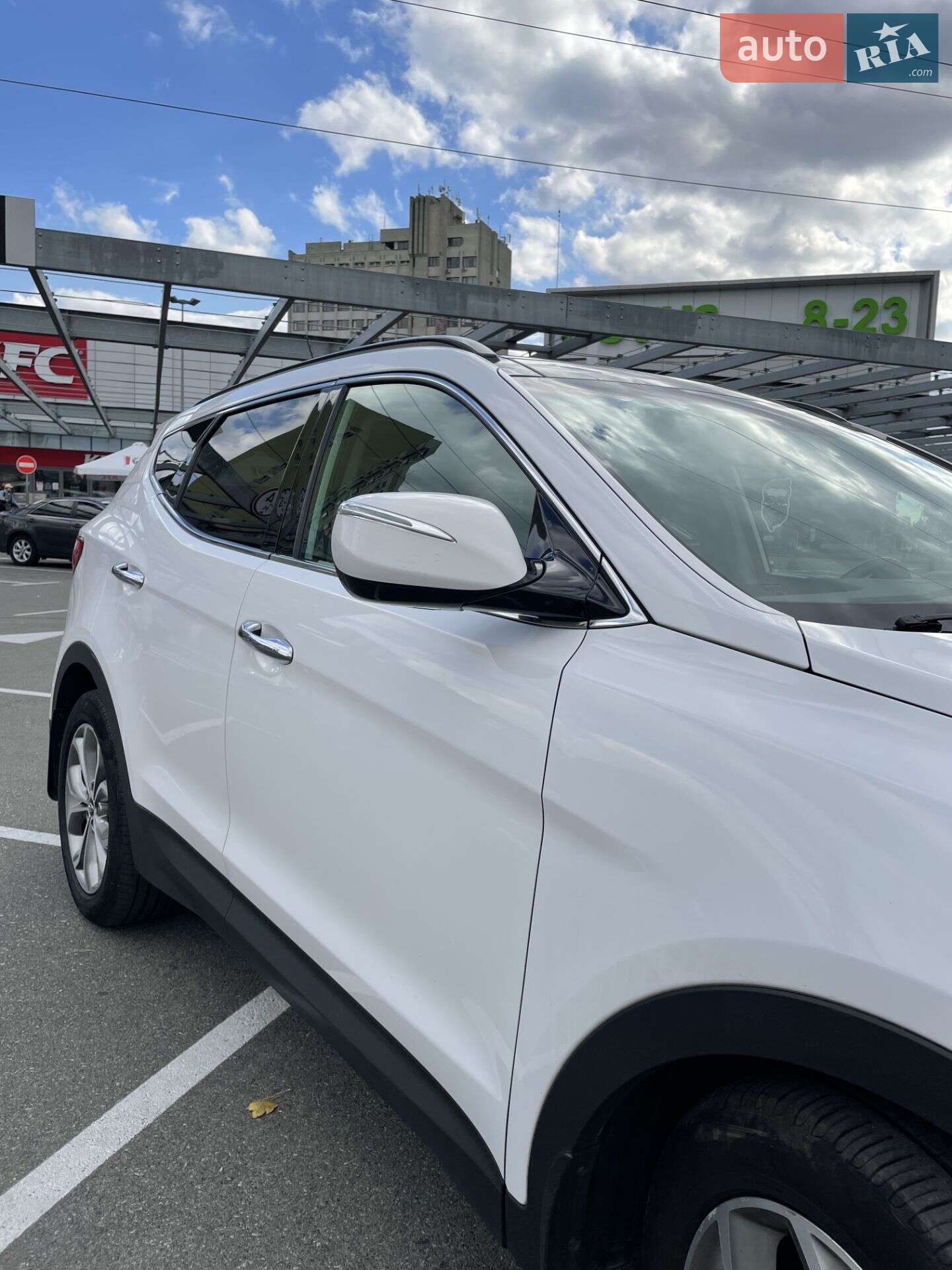 Hyundai Santa FE 2013 VIN KMHSU81XDDU161288 фото оголошення 10 з 45