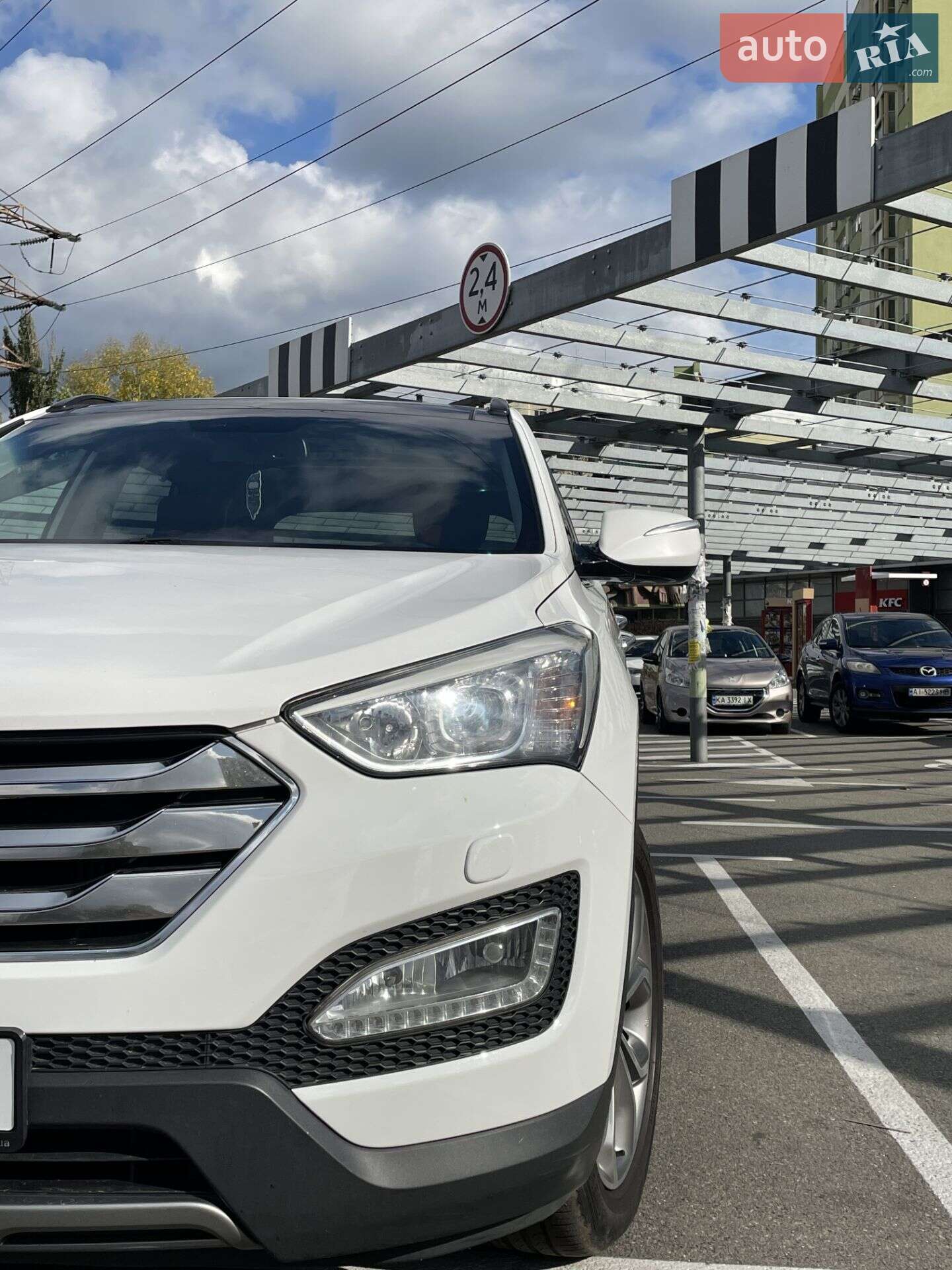 Hyundai Santa FE 2013 VIN KMHSU81XDDU161288 фото оголошення 16 з 45