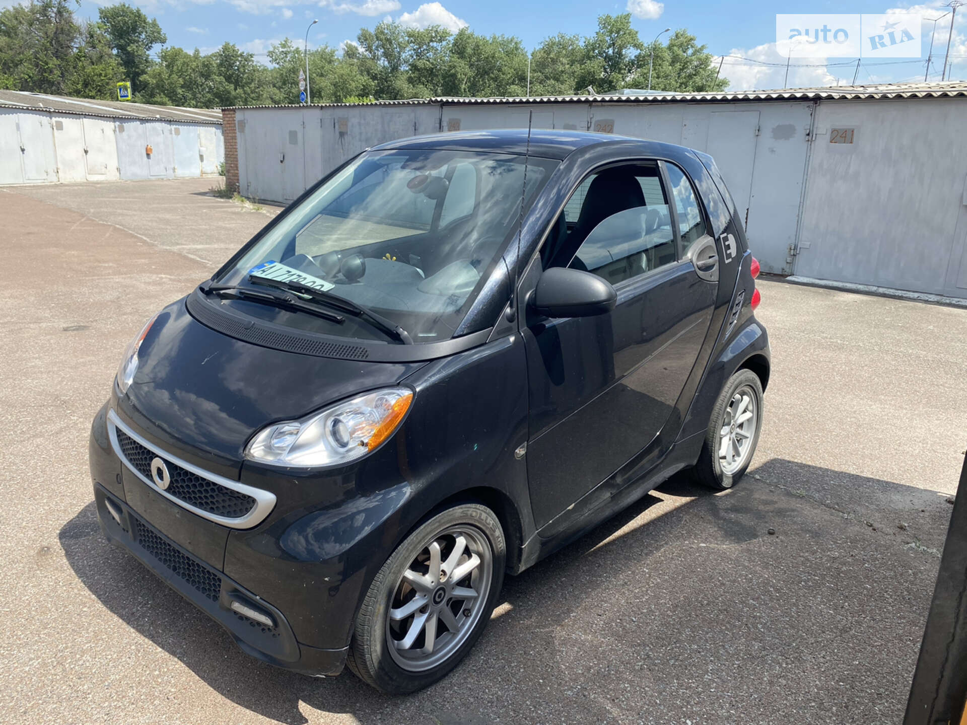 Smart Fortwo 2014 VIN WMEEJ9AA7FK834781 фото оголошення 4 з 4