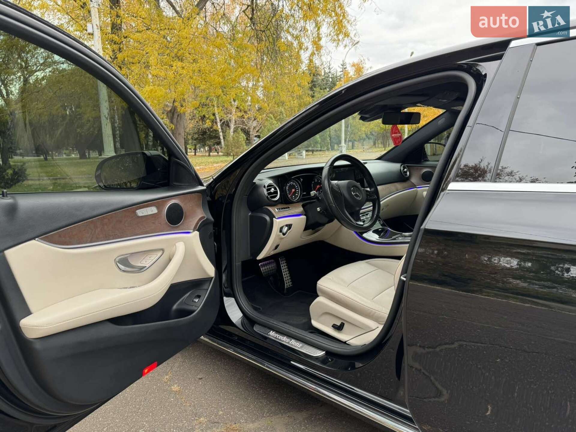 Mercedes-Benz E-Class 2017 VIN WDD2130051A220730 фото оголошення 12 з 14