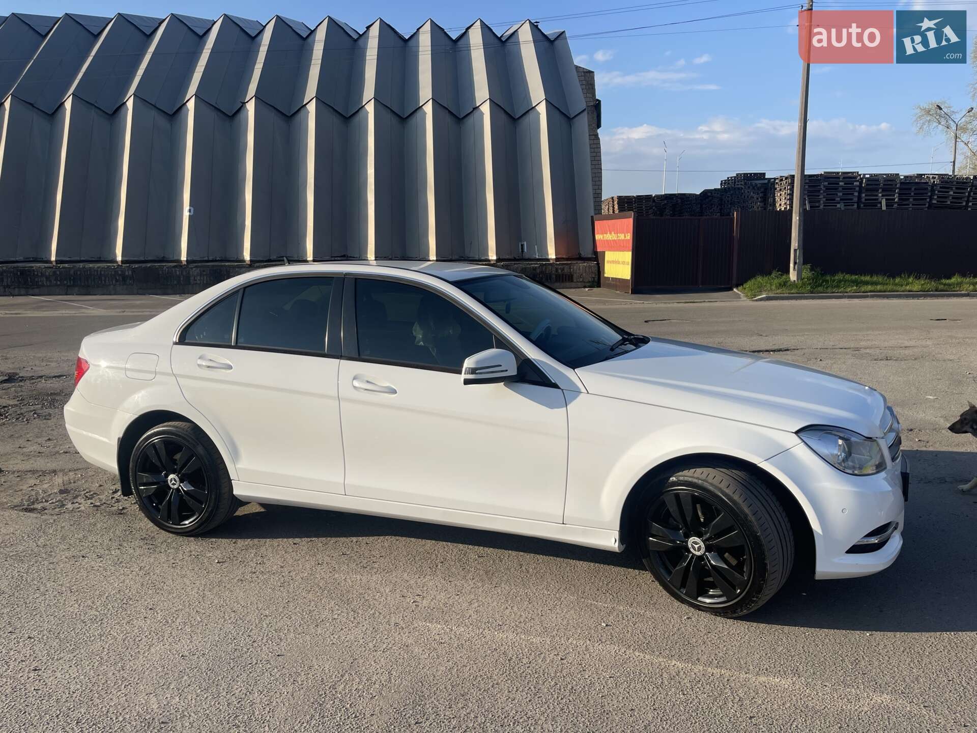 Mercedes-Benz C-Class 2013 VIN WDD2040011A928936 фото оголошення 4 з 20