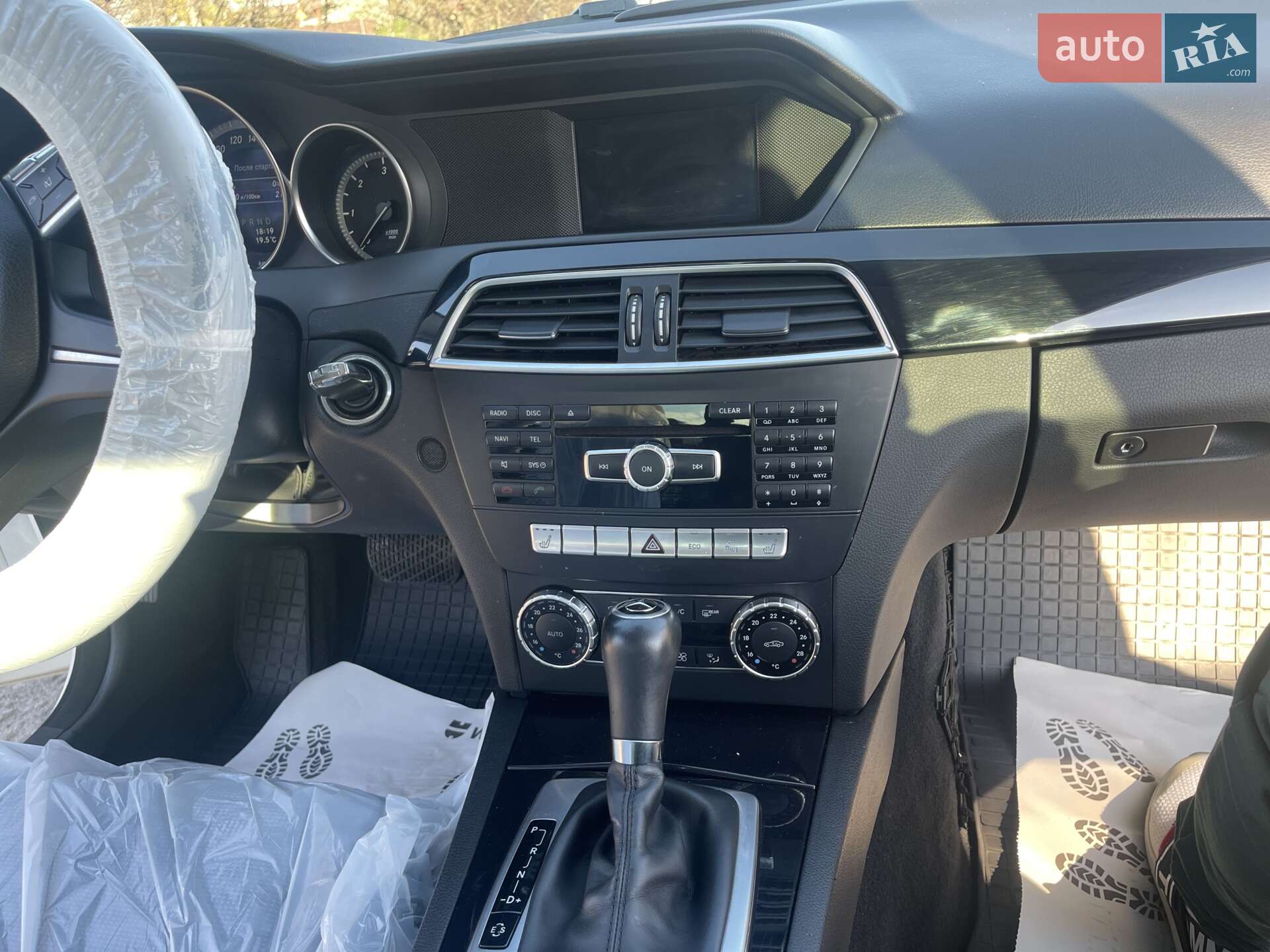 Mercedes-Benz C-Class 2013 VIN WDD2040011A928936 фото оголошення 16 з 20