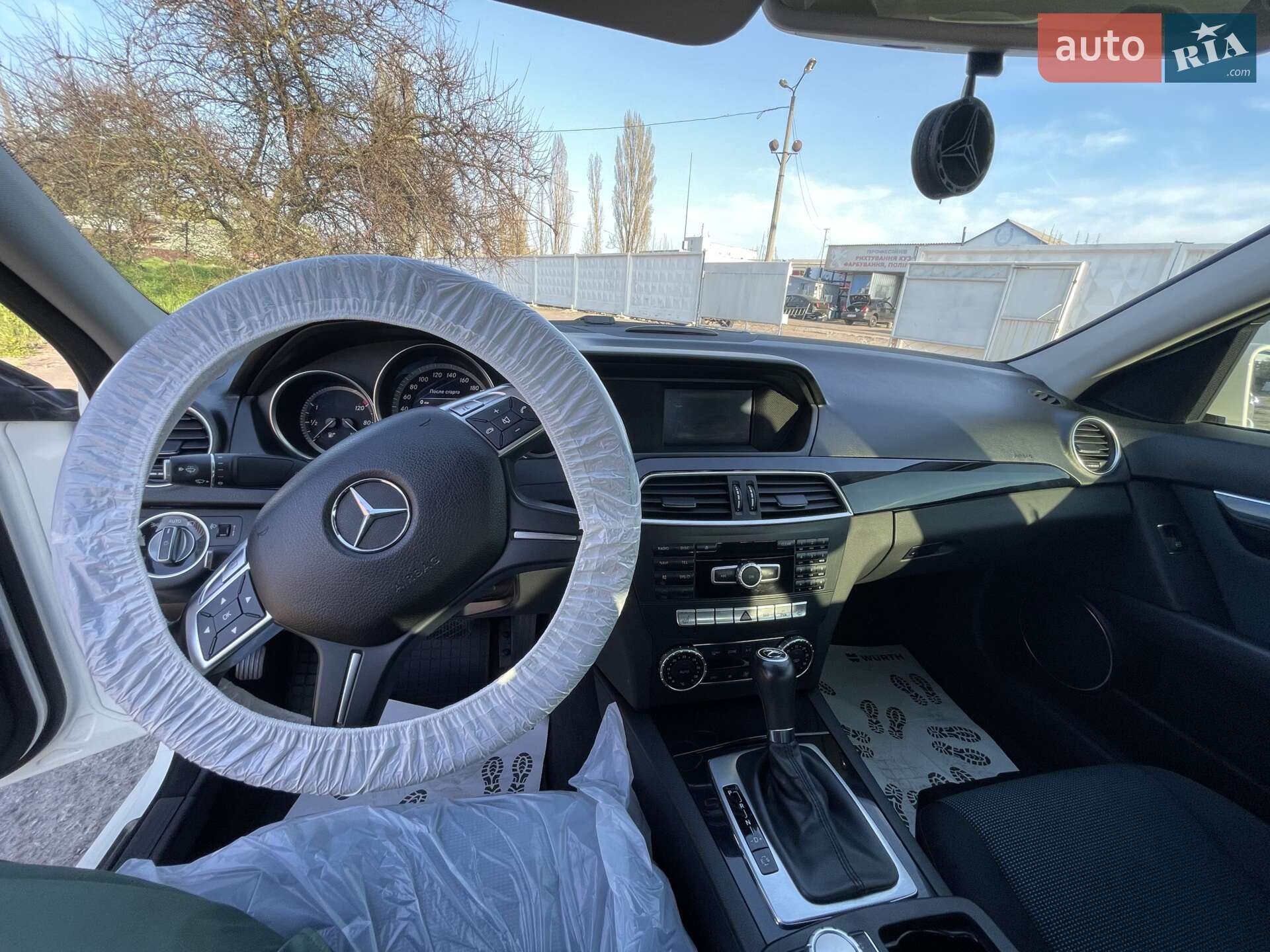 Mercedes-Benz C-Class 2013 VIN WDD2040011A928936 фото оголошення 17 з 20