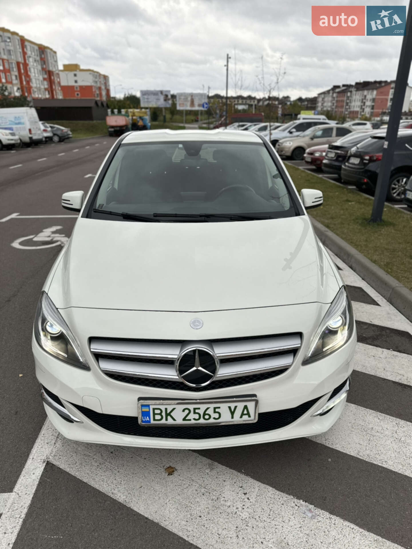 Mercedes-Benz B-Class 2016 VIN WDD2428901J010476 фото оголошення 3 з 16