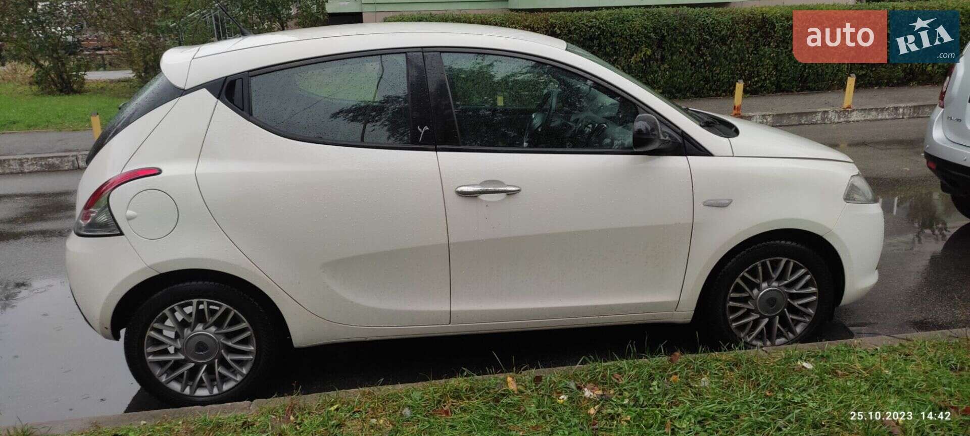 Lancia Ypsilon 2013 VIN ZLA31200005094641 фото оголошення 11 з 30