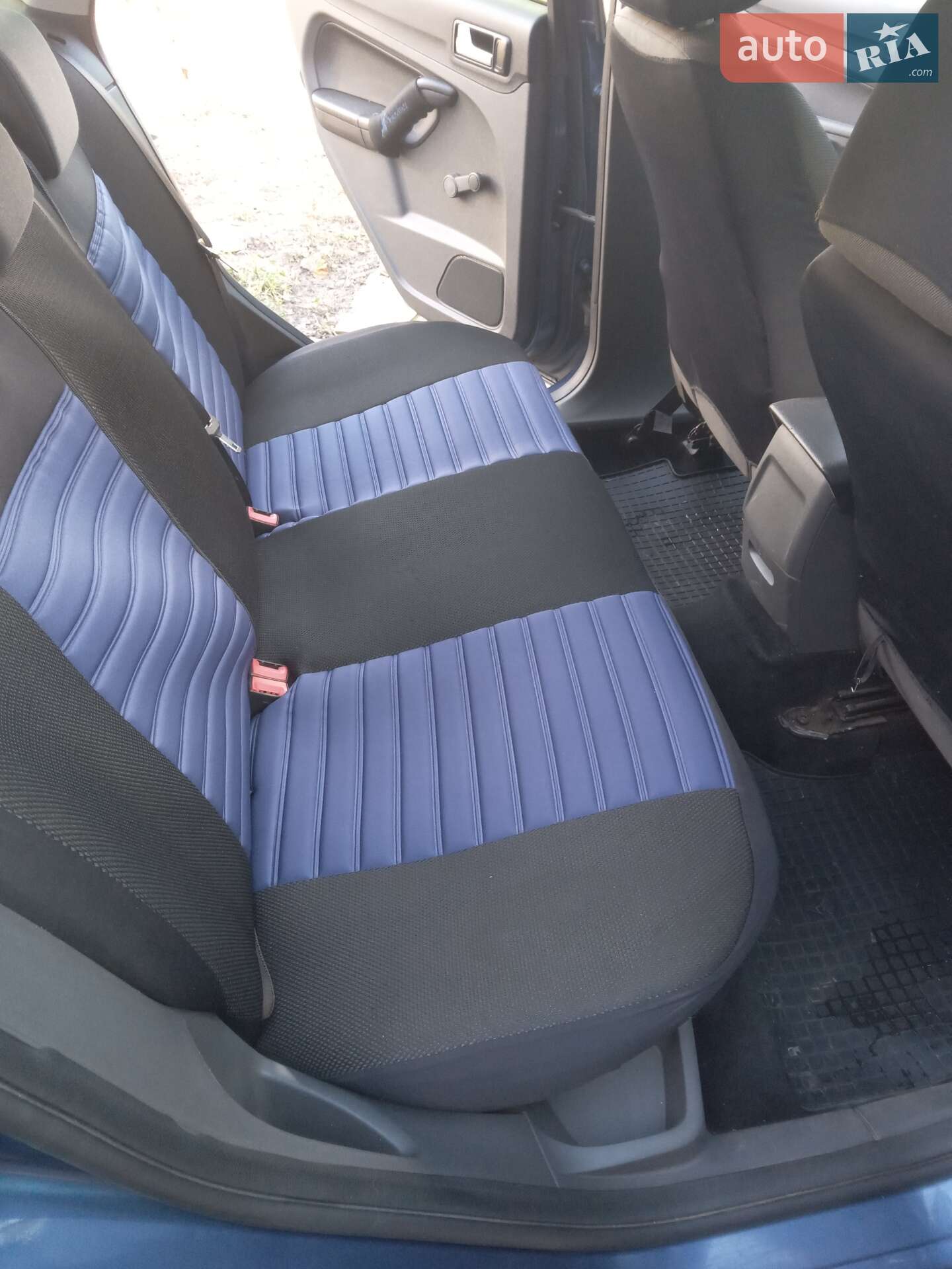 Ford Focus 2006 VIN WF05XXWPD56R49110 фото оголошення 7 з 37