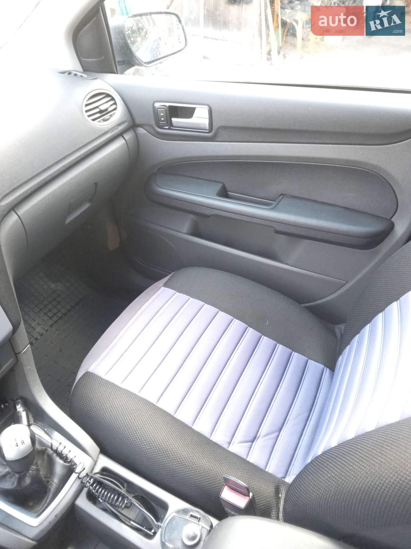 Ford Focus 2006 VIN WF05XXWPD56R49110 фото оголошення 27 з 37