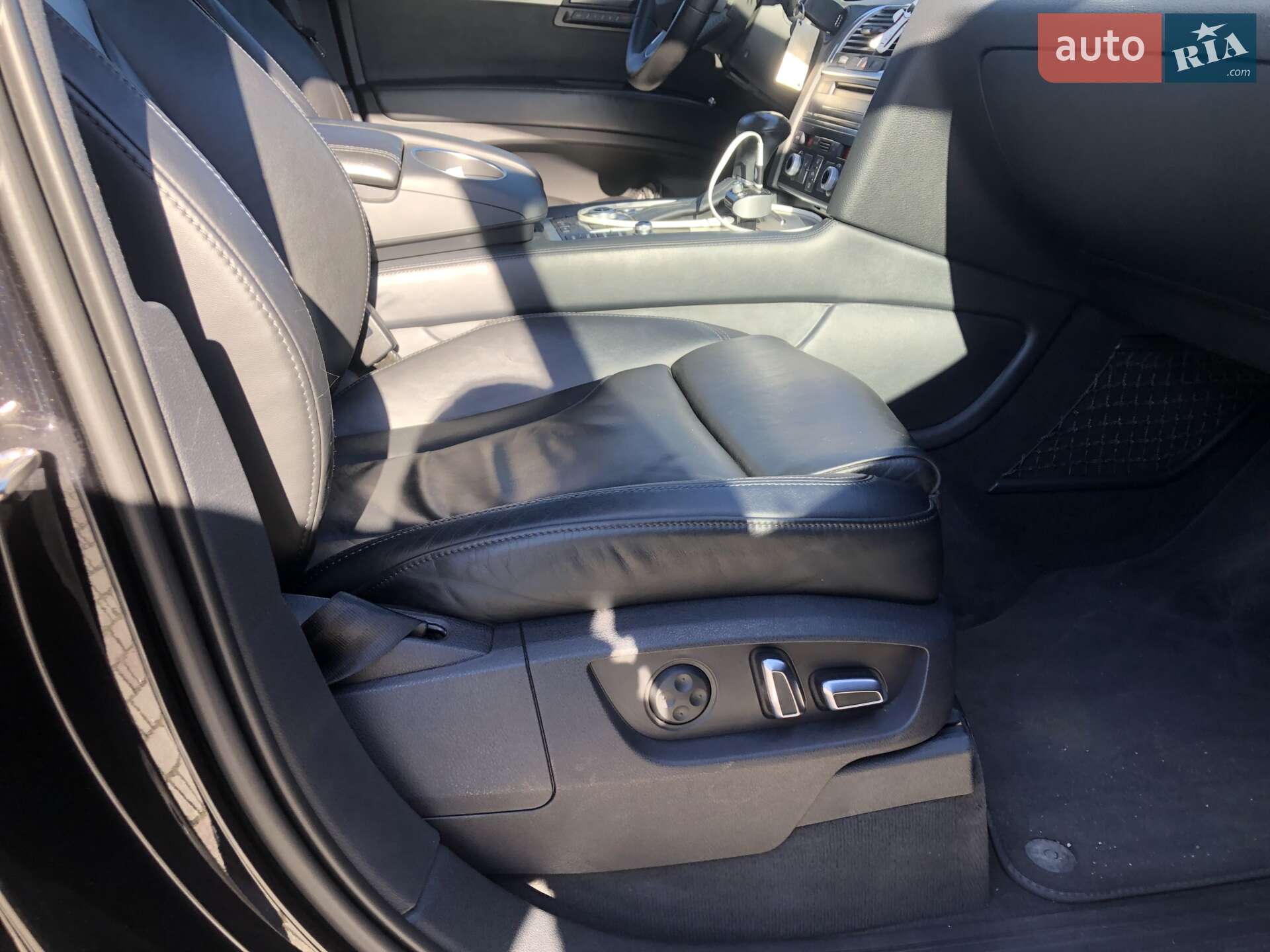 Audi Q7 2015 VIN WAUZZZ4L3FD027942 фото оголошення 11 з 37