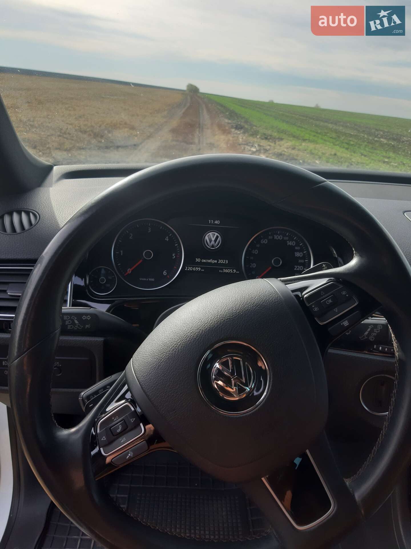 Volkswagen Touareg 2014 VIN WVGZZZ7PZED038601 фото оголошення 6 з 22