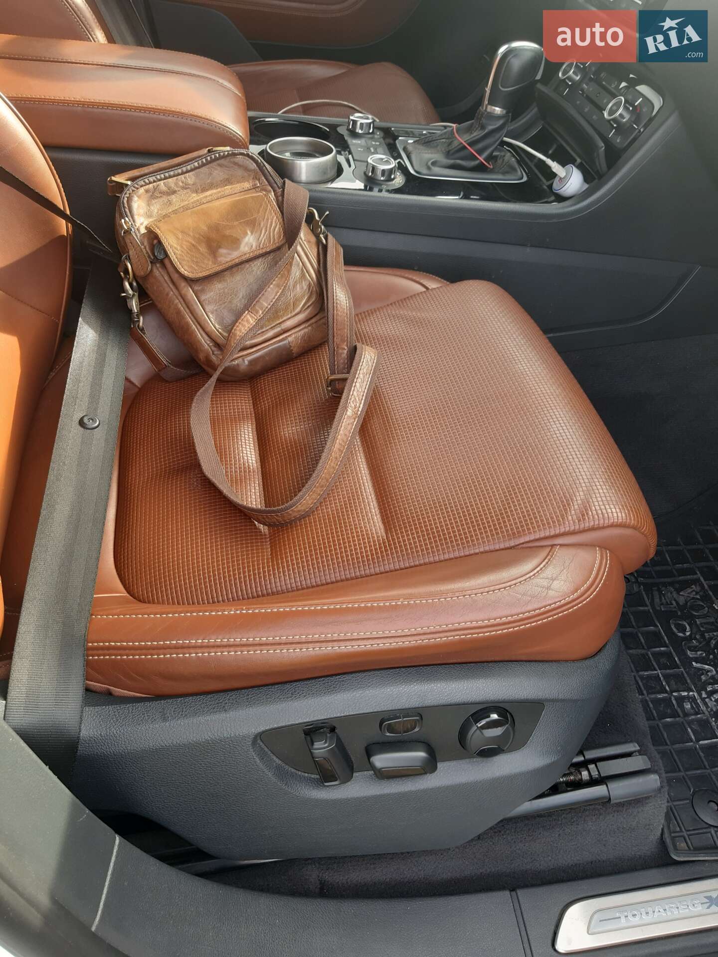 Volkswagen Touareg 2014 VIN WVGZZZ7PZED038601 фото оголошення 18 з 22