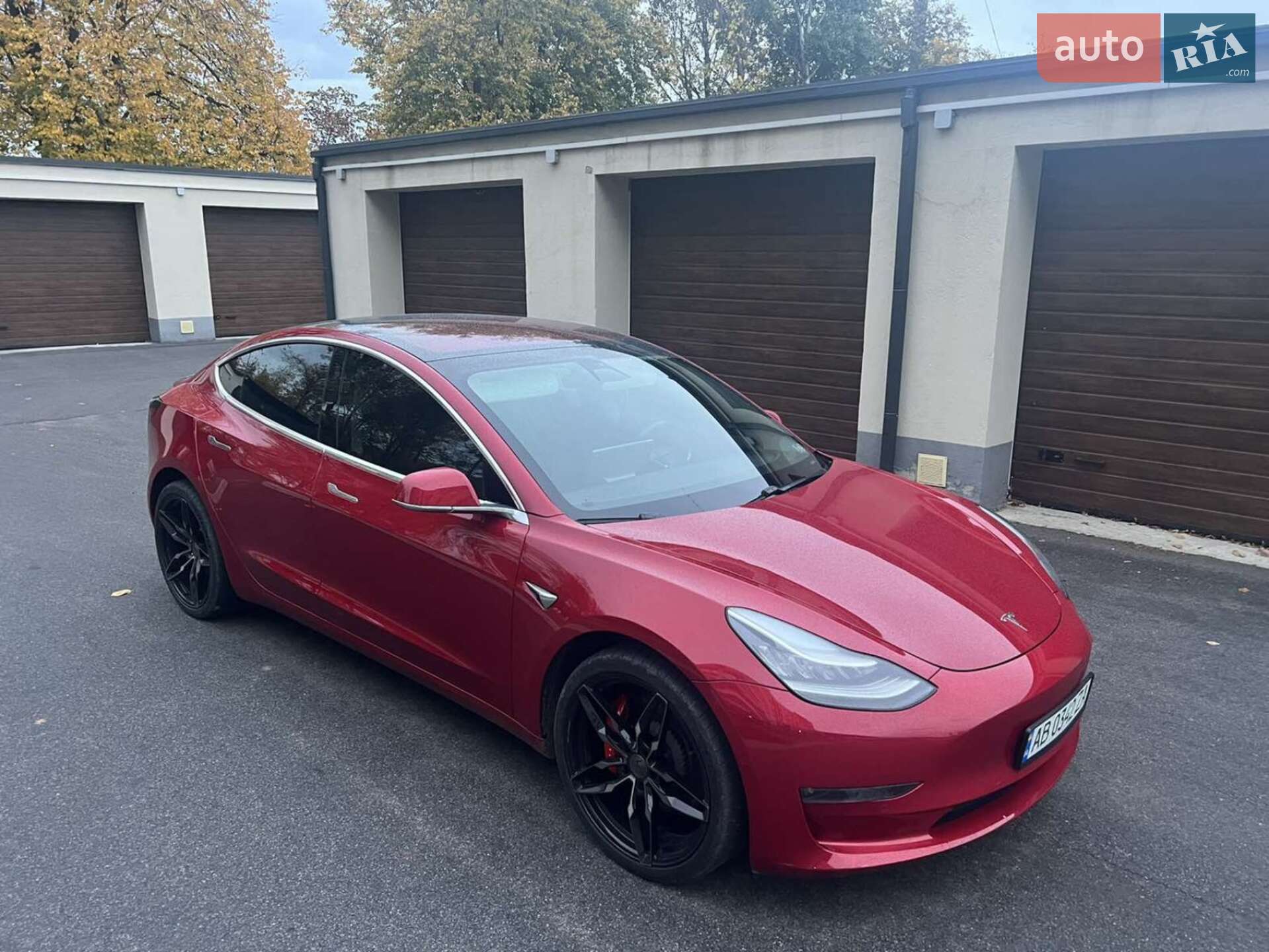 TESLA Tesla Model 3 2018 VIN 5YJ3E1EB9JF083624 фото оголошення 7 з 32