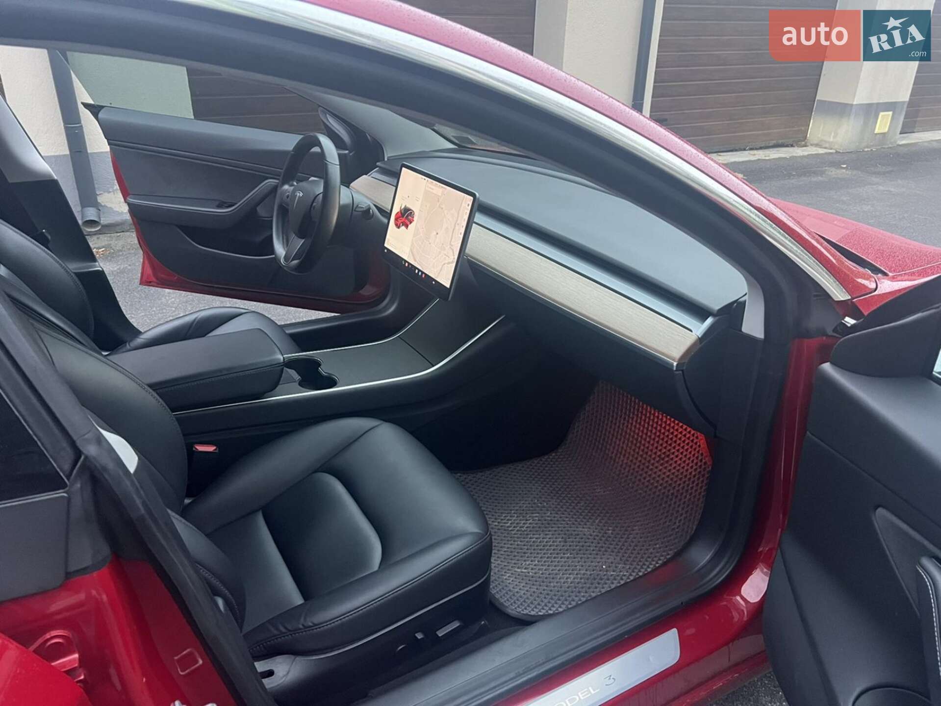 TESLA Tesla Model 3 2018 VIN 5YJ3E1EB9JF083624 фото оголошення 20 з 32