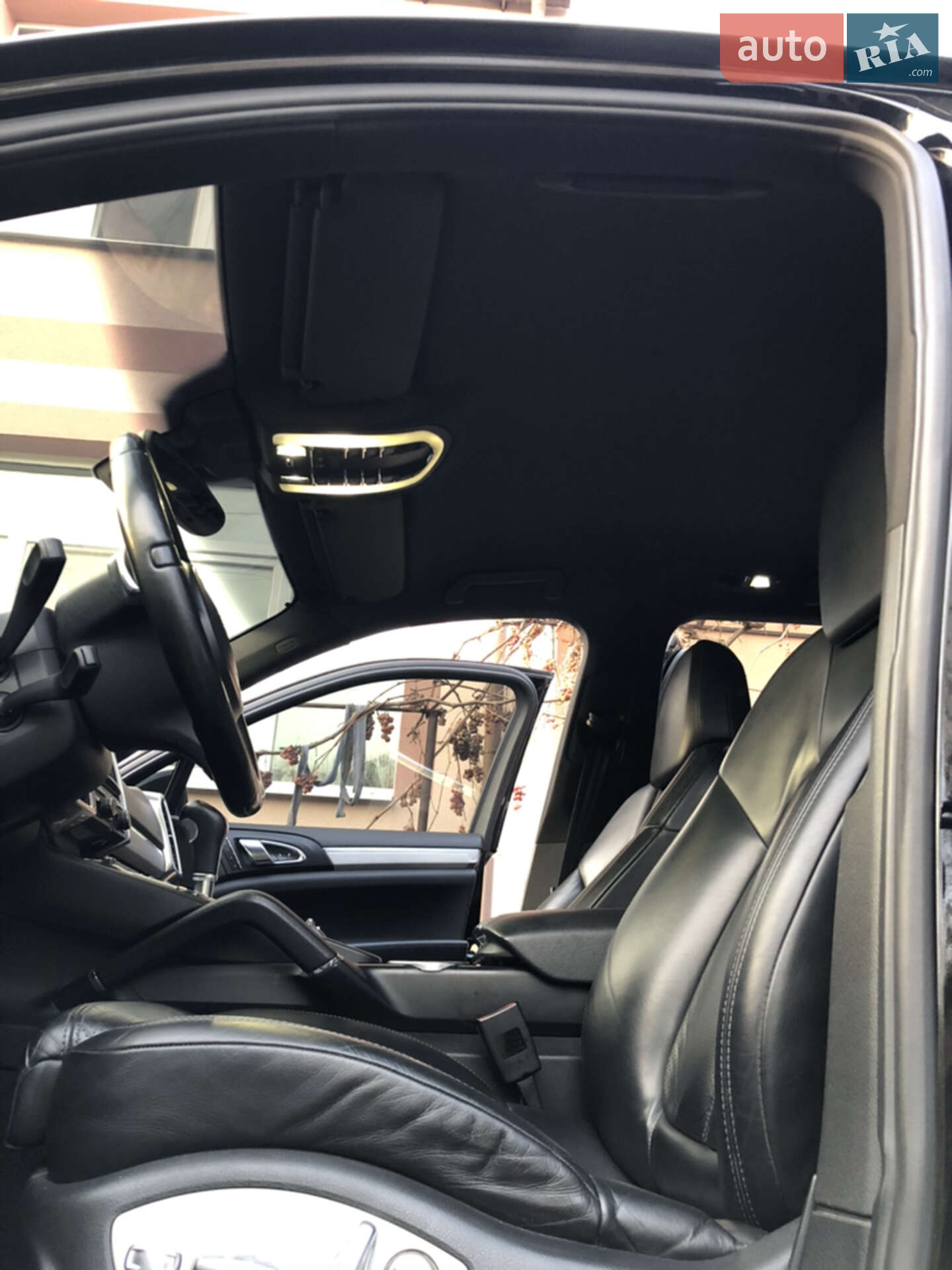 Porsche Cayenne 2012 VIN WP1ZZZ92ZDLA25736 фото оголошення 9 з 14