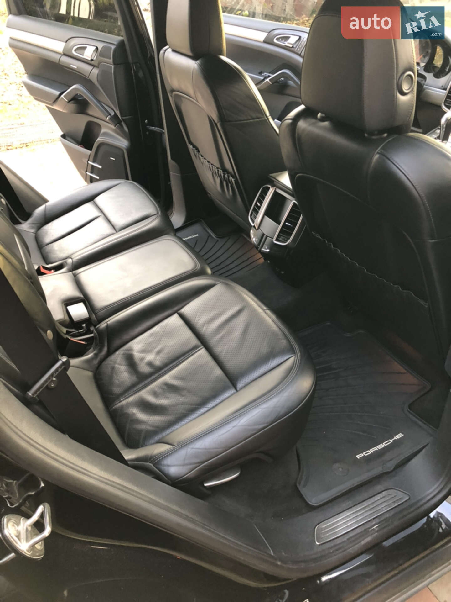 Porsche Cayenne 2012 VIN WP1ZZZ92ZDLA25736 фото оголошення 13 з 14